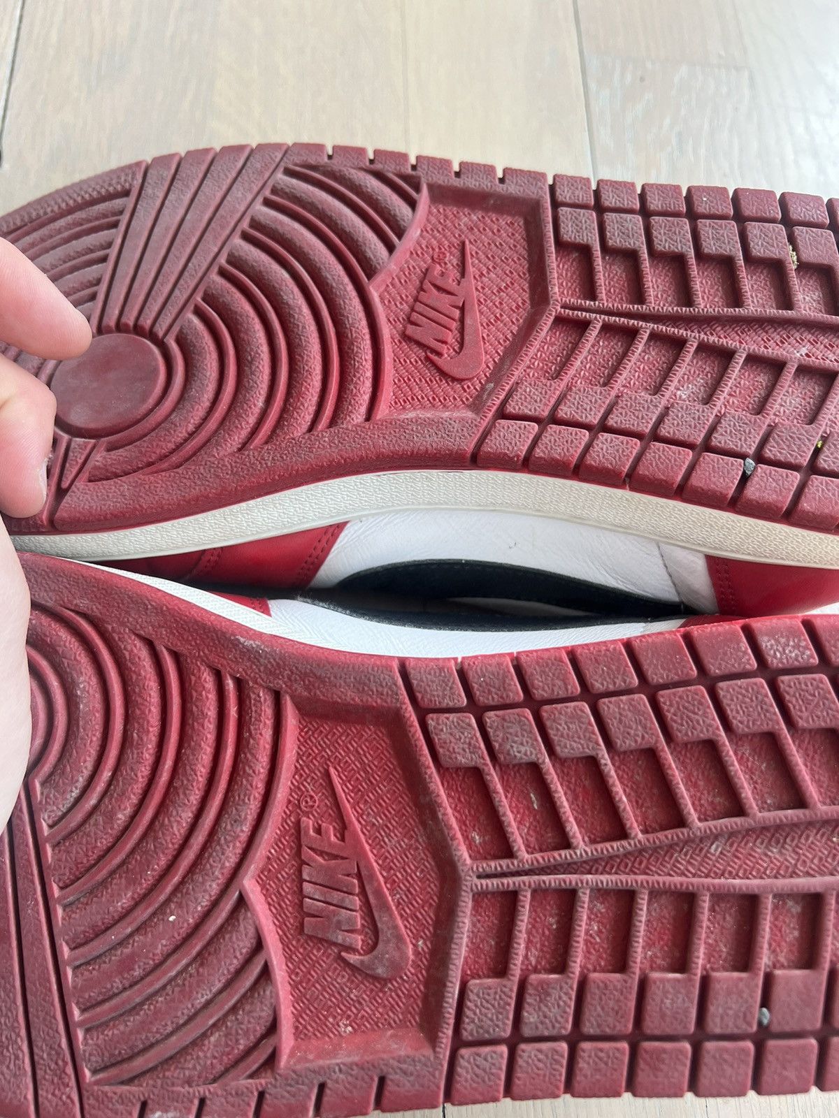 Jordan Brand × Nike Jordan 1 low «Chicago» 2016 Size US 11 / EU 44 - 23 Thumbnail