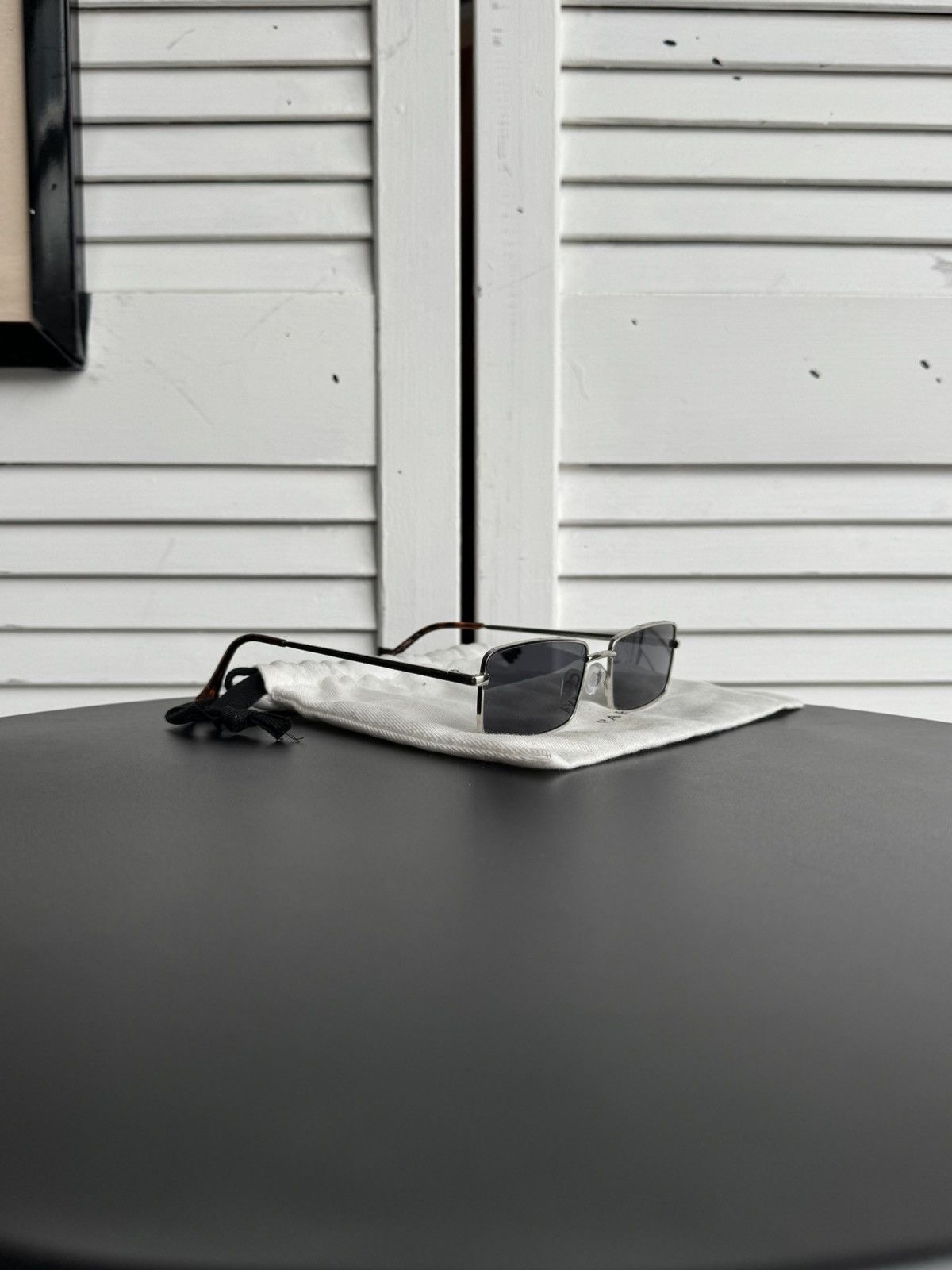 Vintage Vintage Y2K Rectangular Narrow Metal Sunglasses Silver Frame Size ONE SIZE - 12 Thumbnail
