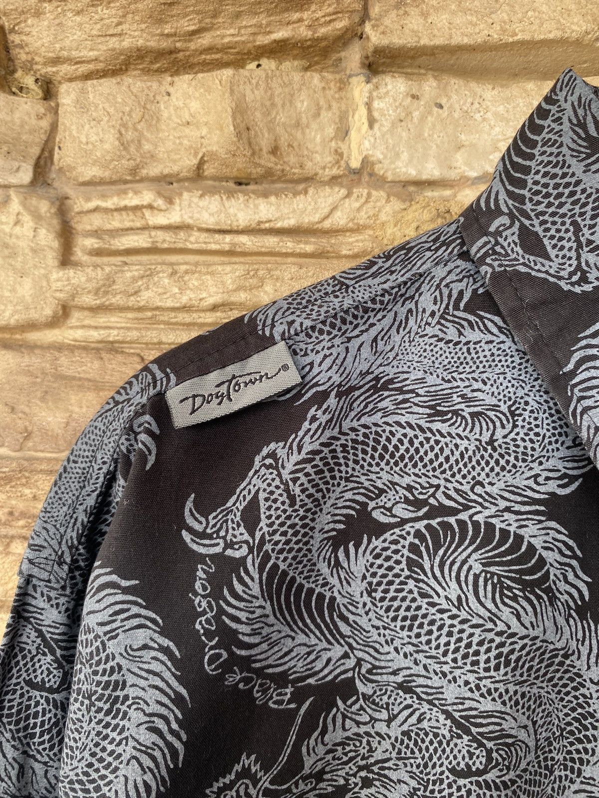 Vintage Rare Vintage Dogtown Dragon Longsleeve Button Up Shirt Size US XXL / EU 58 / 5 - 7 Thumbnail