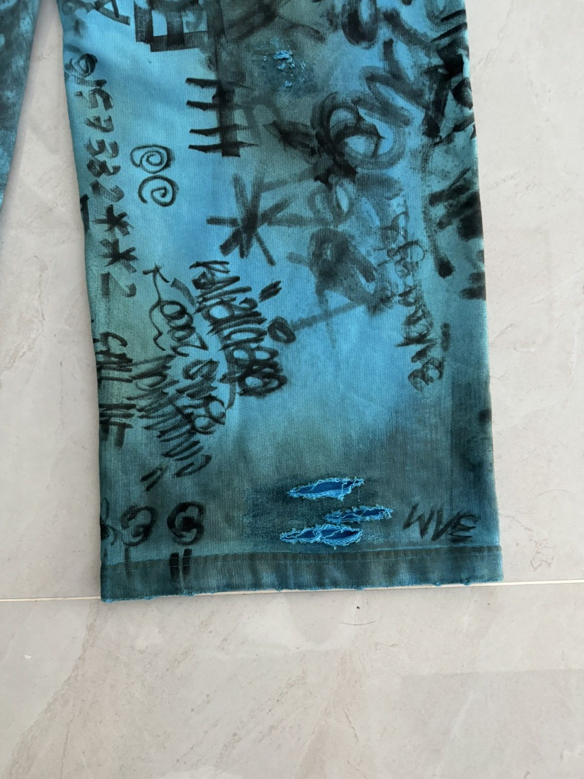 Balenciaga Balenciaga SS23 Blue Skater Graffiti Sweatpants Sz.L Size US 36 / EU 52 - 6 Thumbnail