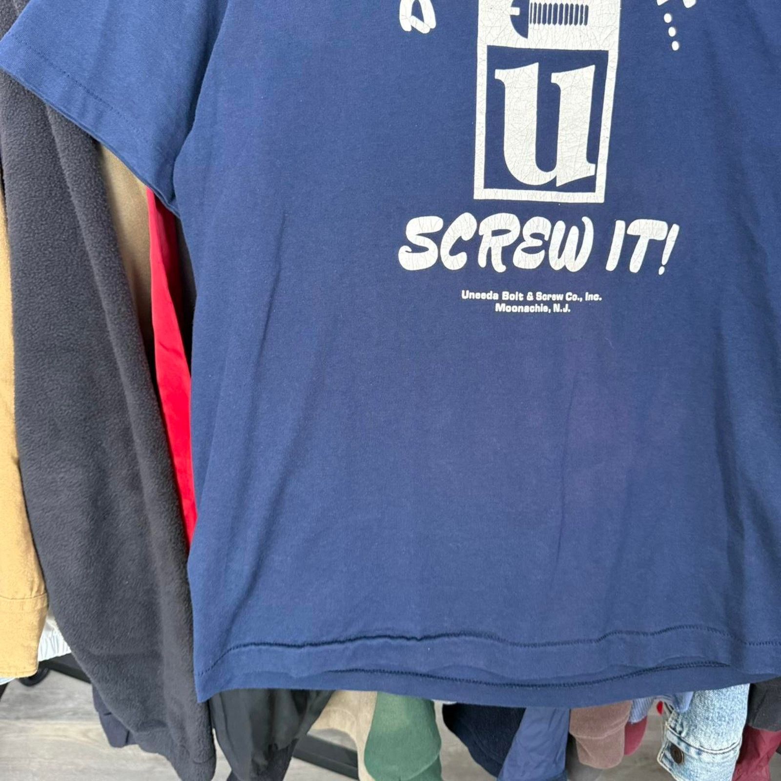 Other Vintage 90s Dont Glue It... Screw It! T-Shirt Size US XL / EU 56 / 4 - 4 Thumbnail