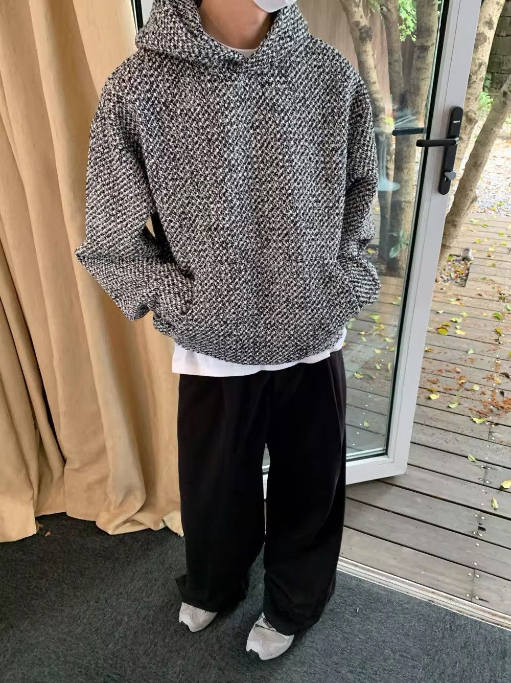 Other Retro Design Loose White Black Hoodie Sweatshirt Size US L / EU 52-54 / 3 - 6 Thumbnail