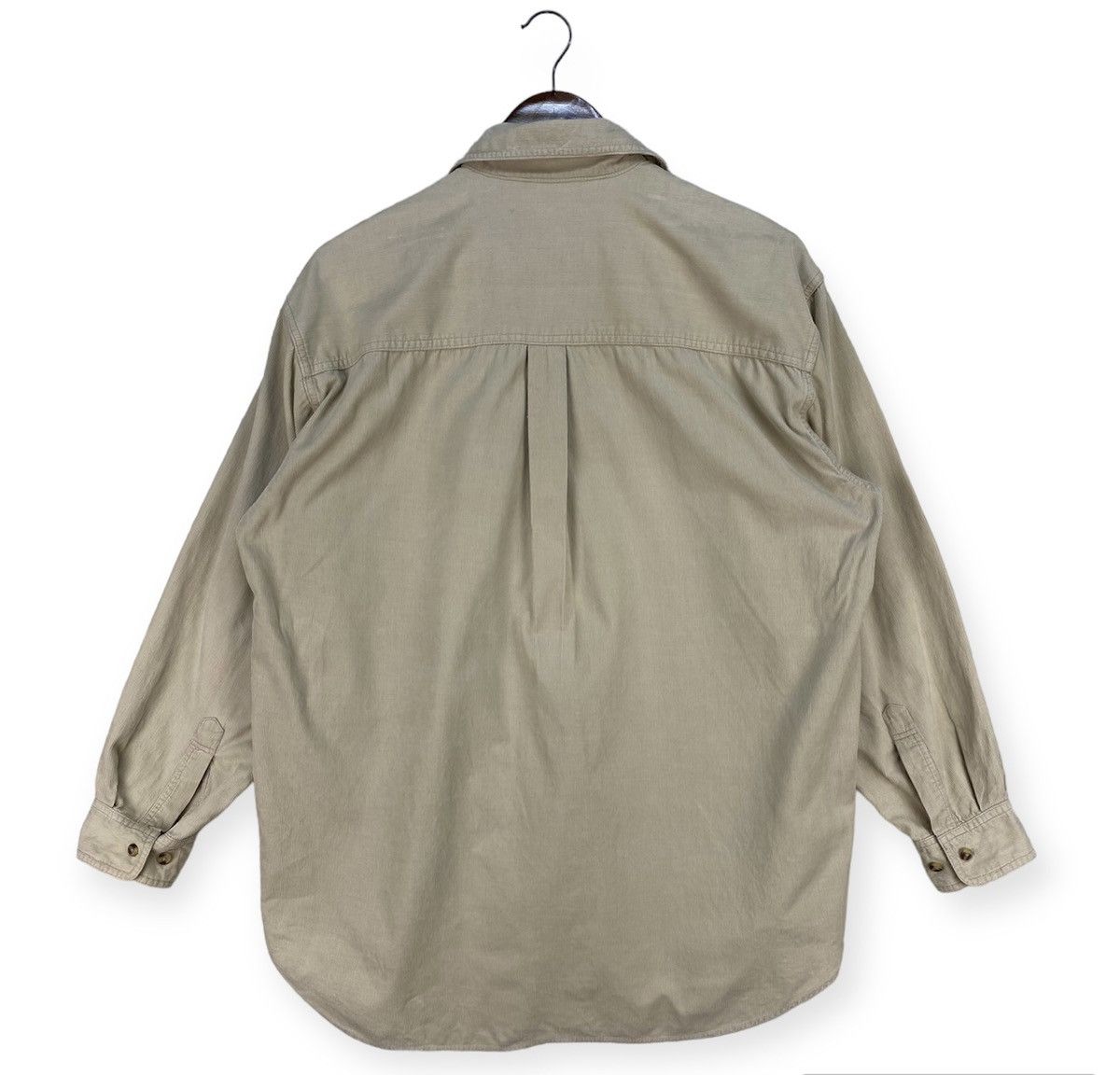 Benetton Vintage Benetton Formula 1 Corduroy Button Ups Shirt Size US L / EU 52-54 / 3 - 3 Thumbnail