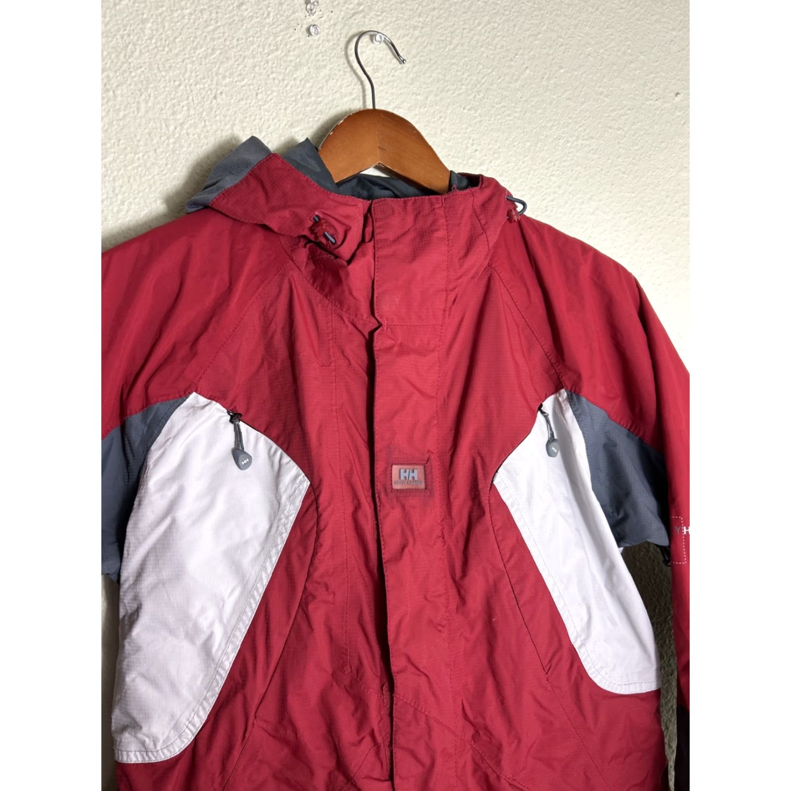 Helly Hansen VINTAGE Helly Hansen Women's Red Helly Tech XP Jacket Ski Full Zip Hooded Zip-Sleeve Winter Size S / US 4 / IT 40 - 4 Thumbnail