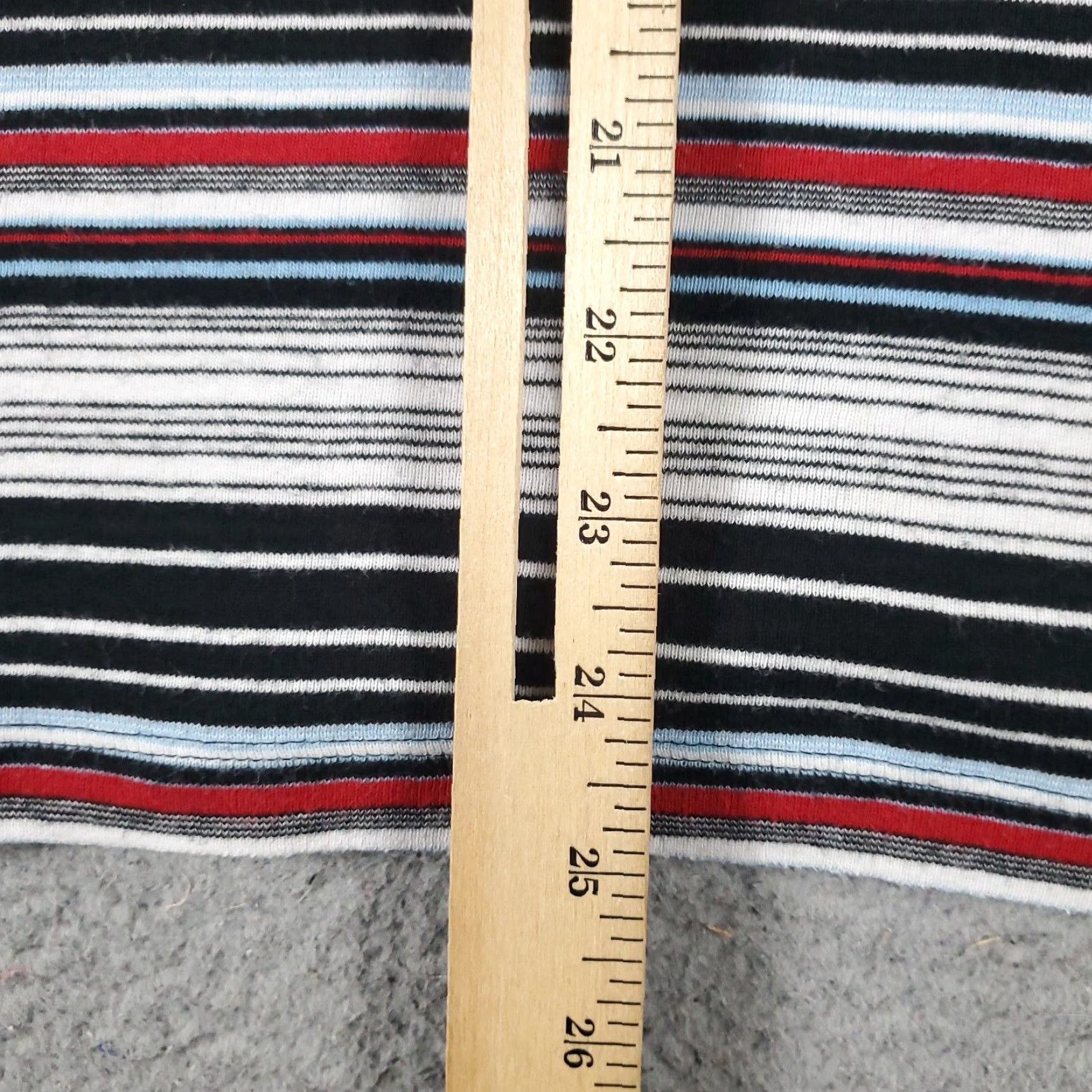 Tommy Hilfiger VINTAGE Tommy Hilfiger T-Shirt Womens Plus Size 2X White Black Red Striped Crew Neck Casual Size XXL / US 16-18 / IT 52-54 - 6 Thumbnail