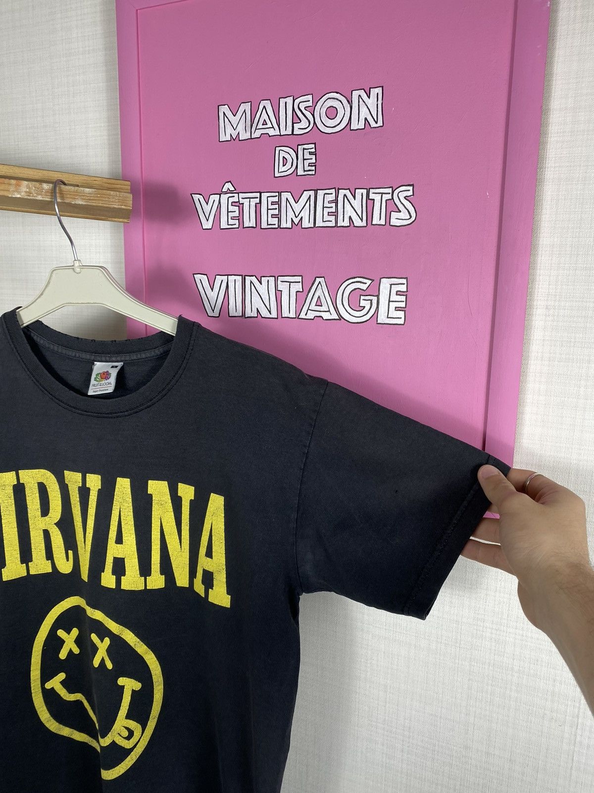 Fruit Of The Loom × Nirvana × Vintage Nirvana Smile Vintage 90S T Shirt Size US S / EU 44-46 / 1 - 7 Thumbnail