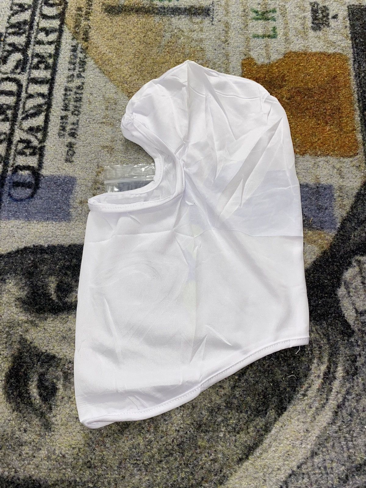 Other No Brand Ski Mask / Balaclava White Size ONE SIZE - 1 Thumbnail