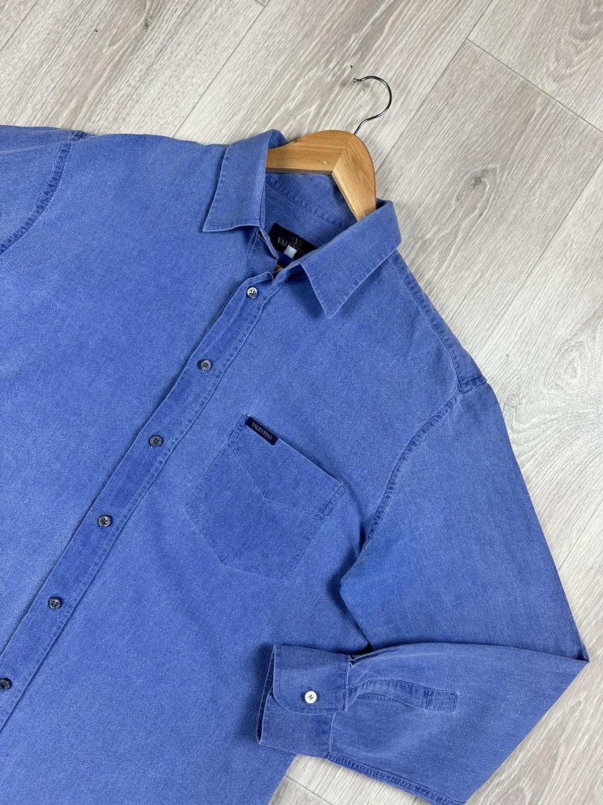 Valentino × Vintage Valentino Shirt Long Sleeve Blue Vintage Size XL Size US XL / EU 56 / 4 - 2 Thumbnail