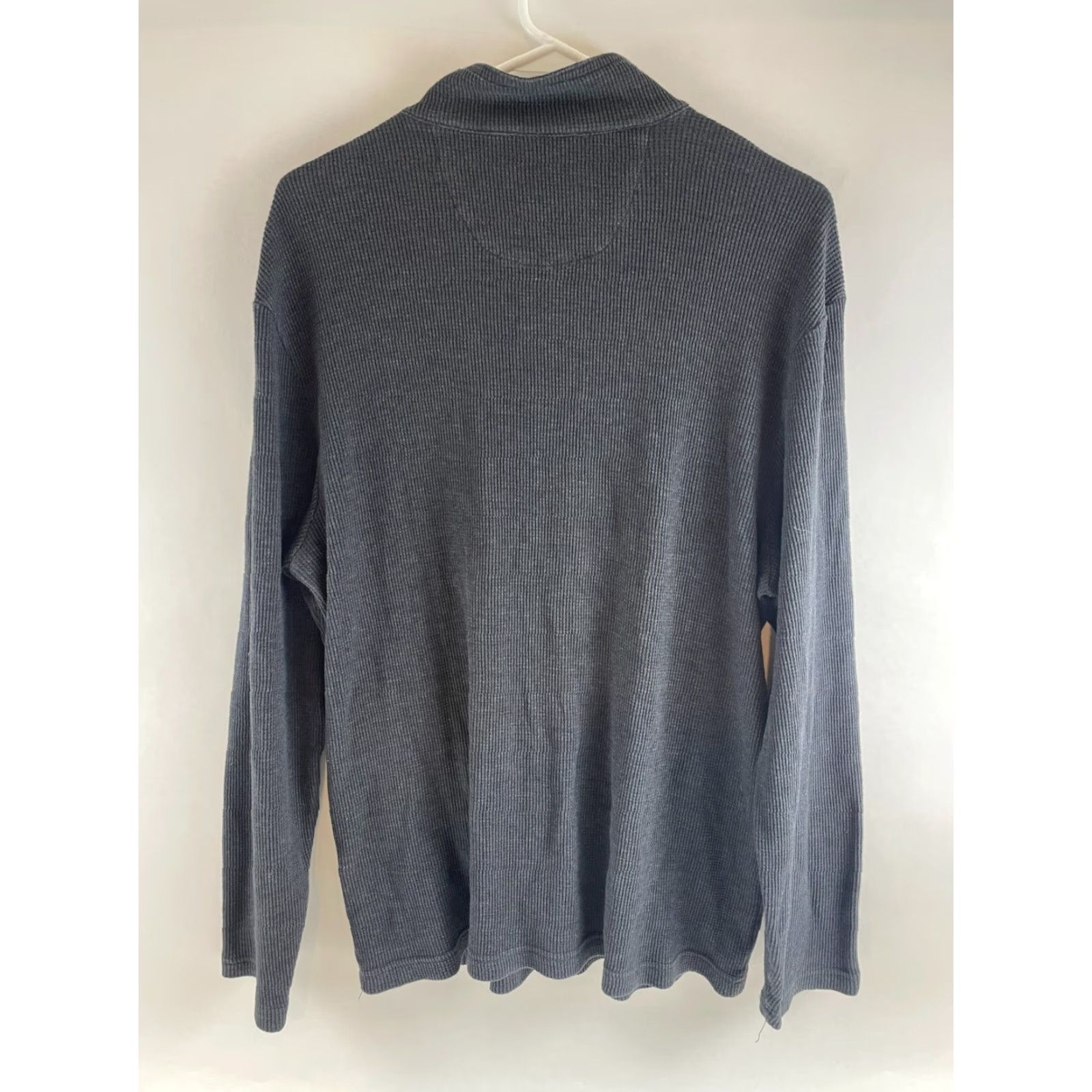 Club Room Club Room Shirt Men's XL Charcoal Gray Buttoned Henley Waffled Long Sleeve Size US XL / EU 56 / 4 - 2 Thumbnail