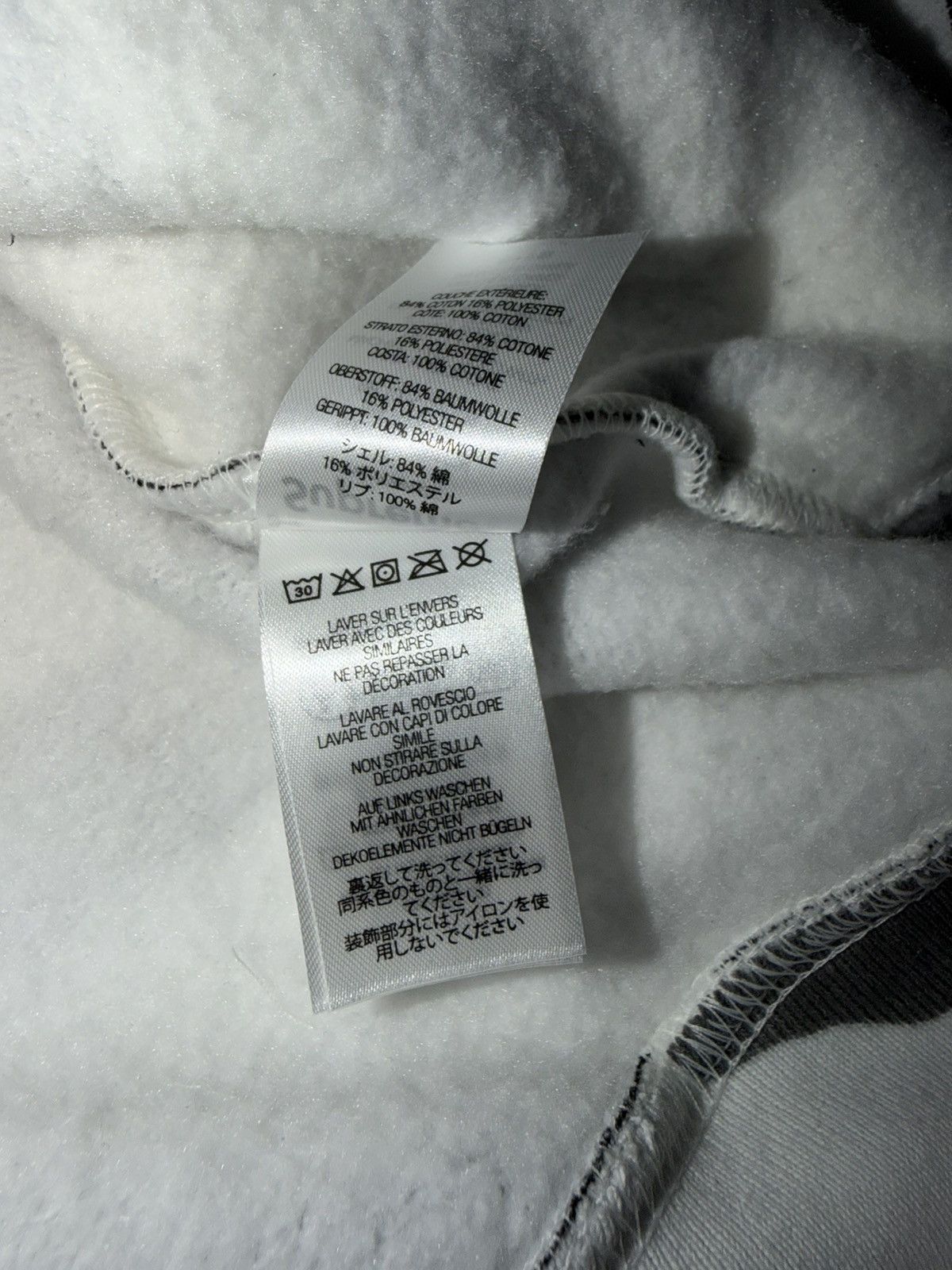 Supreme Supreme shop flag Seoul half zip pullover snow camo (medium) Size US M / EU 48-50 / 2 - 8 Thumbnail