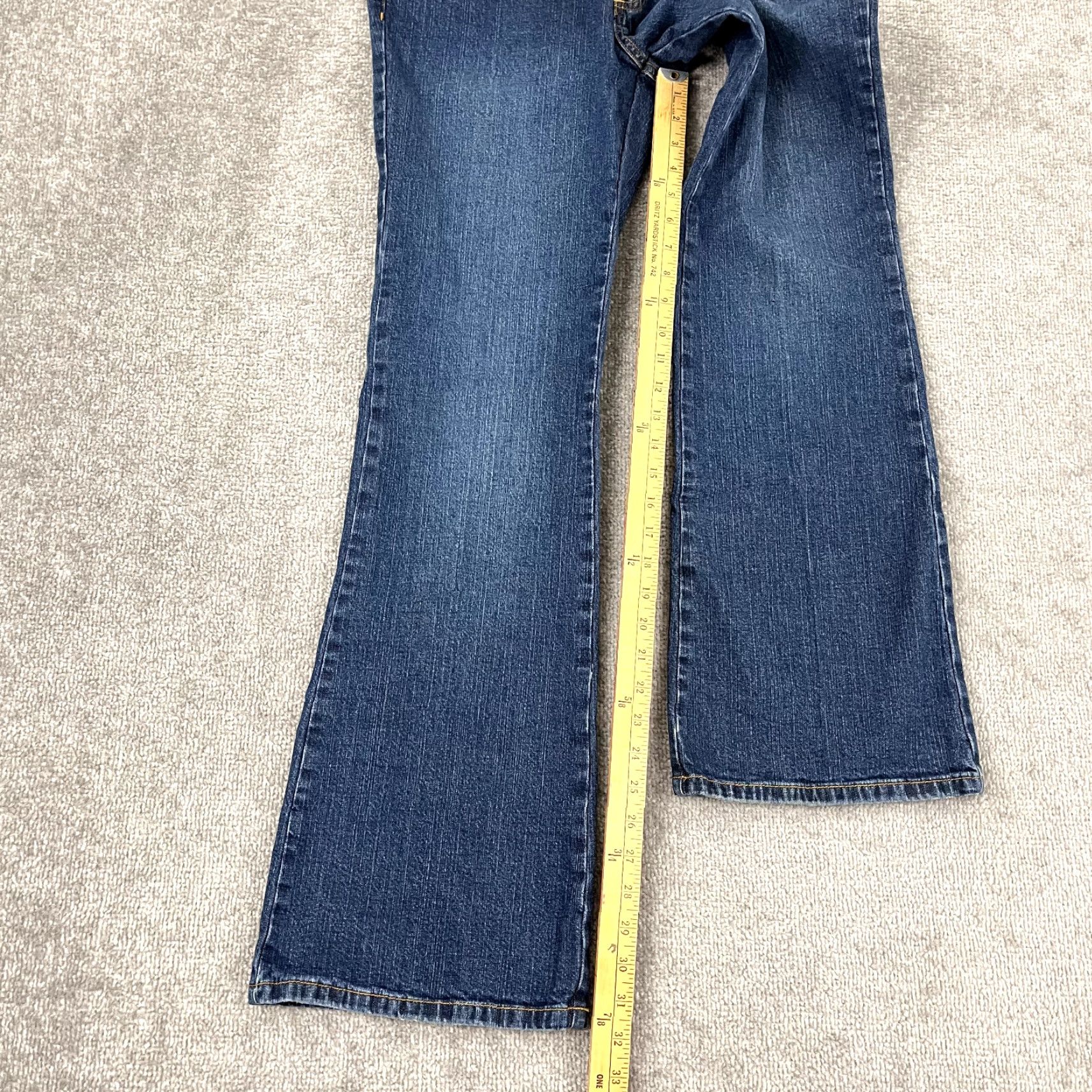 Lilly Pulitzer LILLY PULITZER Jeans Women Size 8 Bootcut Denim 32x32 Blue Embroidered Pockets 90s Preppy Womens Size 30" / US 8 / IT 44 - 7 Thumbnail