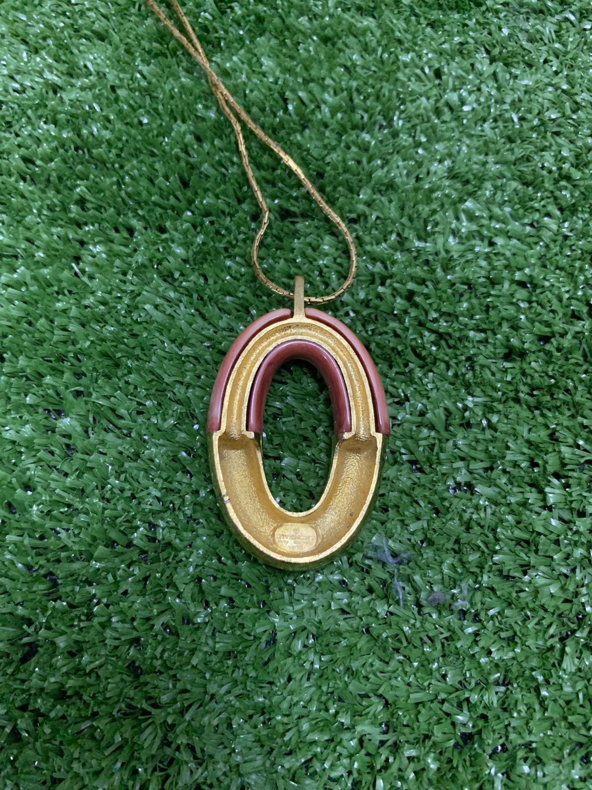 Givenchy Very Rare Vintage Brand Givenchy Gold Colour Necklace 1979s Size ONE SIZE - 4 Thumbnail