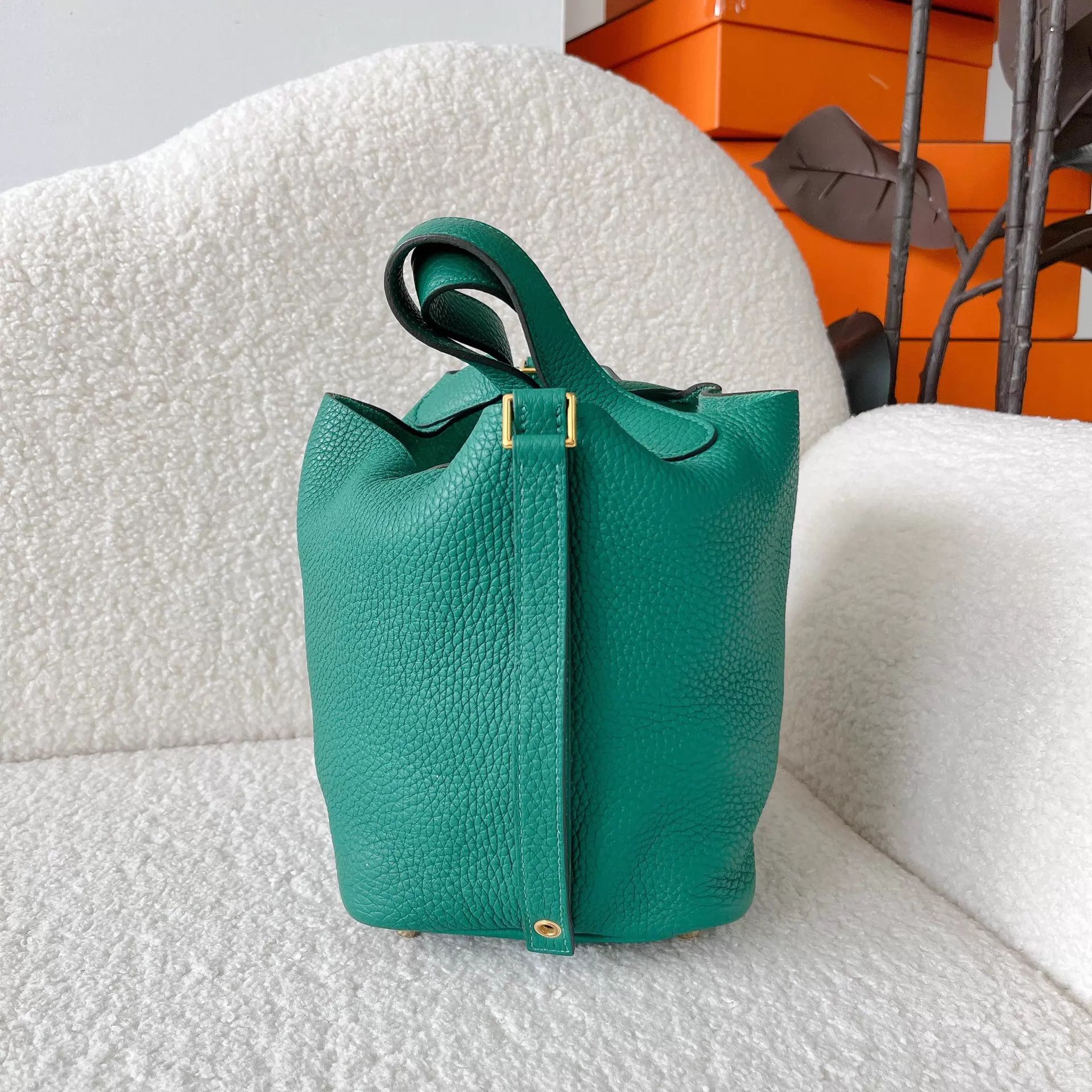 Hermes Hermes Picotin Lock 18 Velvet Green Gold Size ONE SIZE - 2 Thumbnail
