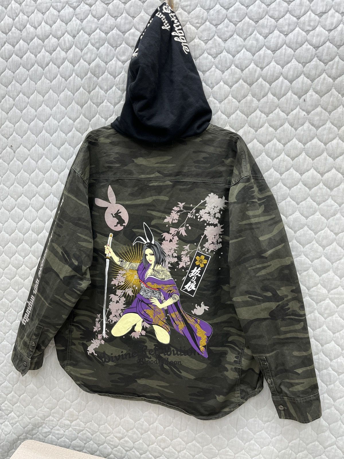 Anime 🔥🔥🔥ARCHIVE DIVINE RETRIBUTION ANIME HOODIE JACKET SHIRTS Size US L / EU 52-54 / 3 - 1 Thumbnail
