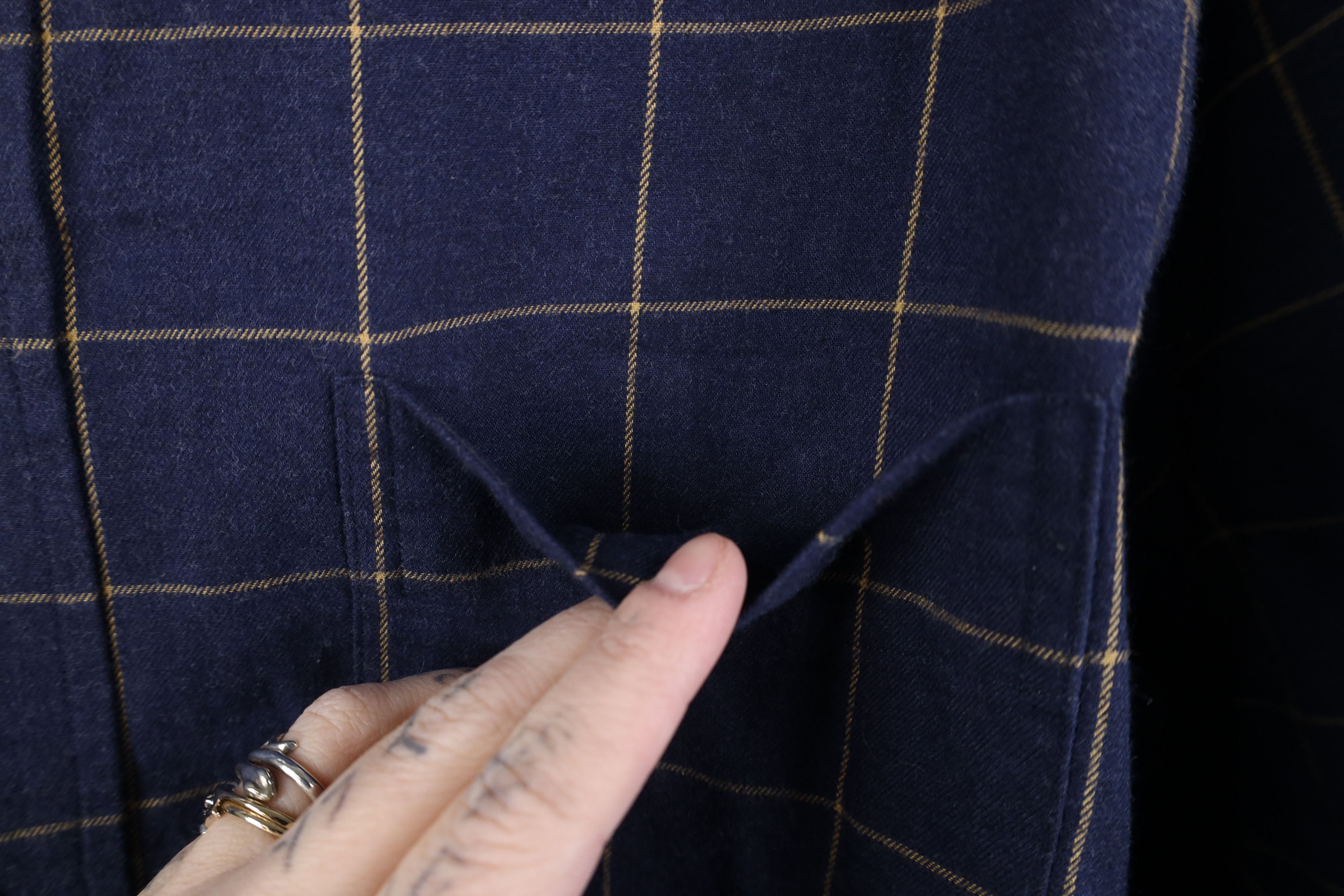 Eddie Bauer Deadstock Vintage 90s Eddie Bauer Collared Button Shirt Blue Size US M / EU 48-50 / 2 - 4 Thumbnail