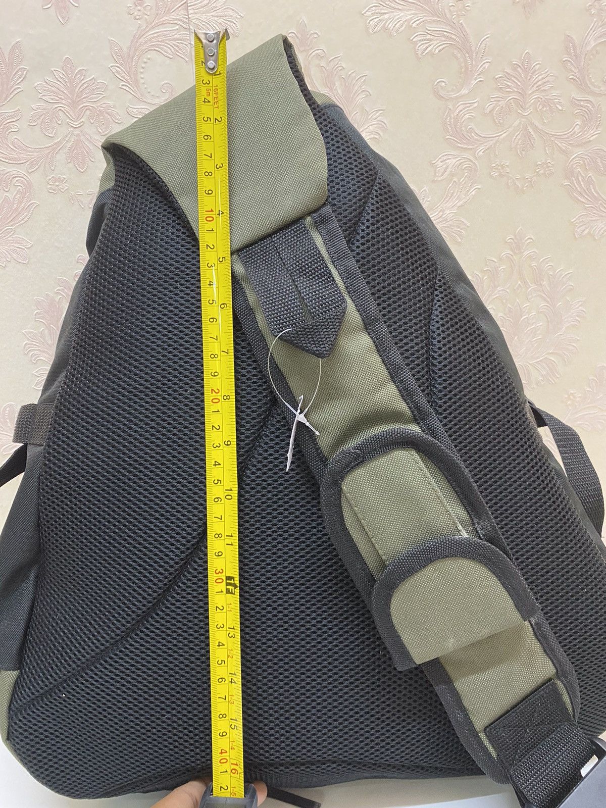 Japanese Brand Japanese Brand Time Walker Crossbody Bag Size ONE SIZE - 6 Thumbnail