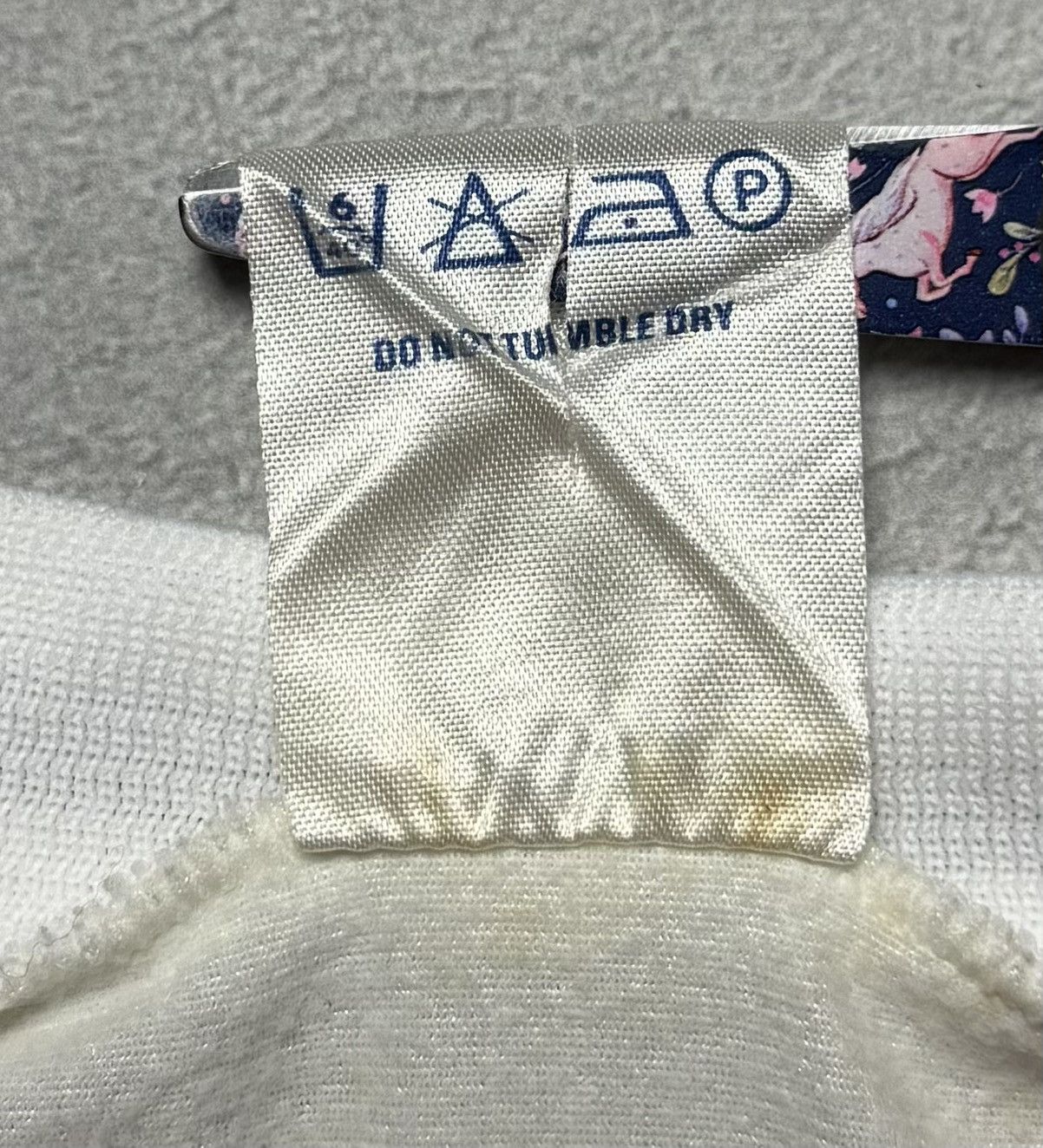 Umbro 1980s Umbro Template Shirt Soccer Jersey Long Sleeve Vintage Size US L / EU 52-54 / 3 - 14 Thumbnail