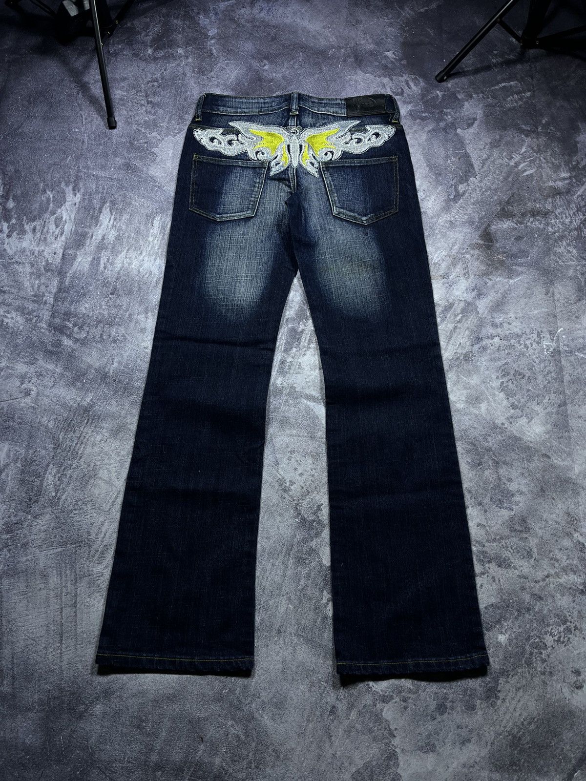Vintage Vintage Y2K Flared Butterfly Jeans Denim 2000s Streetwear Size 29" - 1 Thumbnail