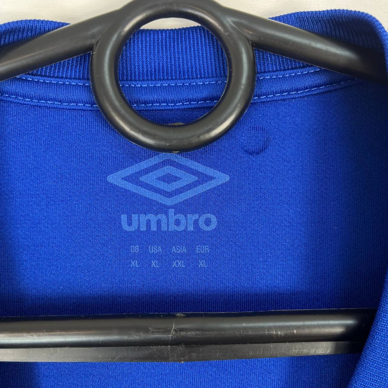 Umbro SCHALKE 04 2019/2020 HOME FOOTBALL SHIRT UMBRO SIZE XL Size US XL / EU 56 / 4 - 4 Thumbnail