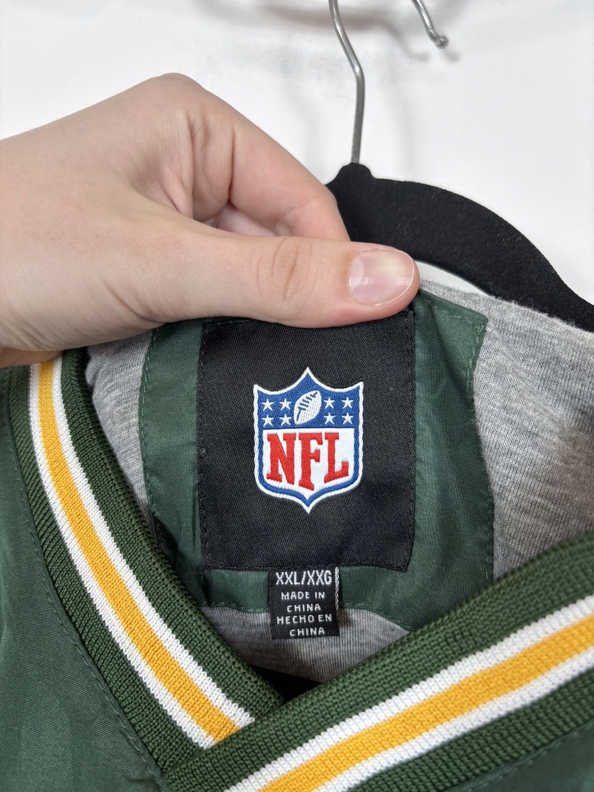 G-III G-III Green Bay Packers NFL V-Neck Jacket Pullover Crewneck Size US XXL / EU 58 / 5 - 9 Thumbnail