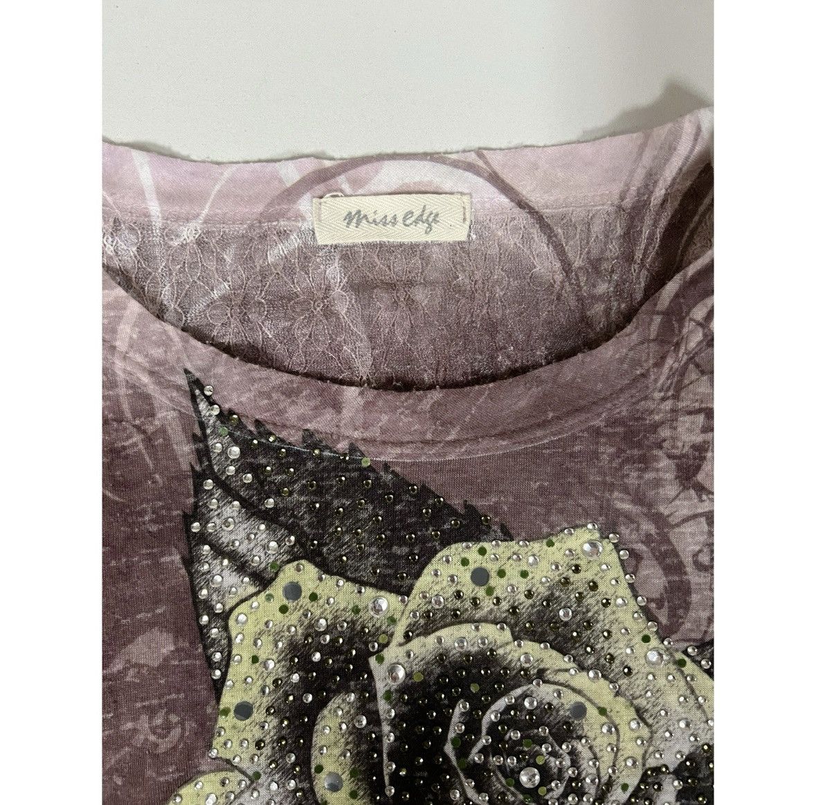 Vintage Rose Floral Diamond Studded Lace T-Shirt Top Tee Size S 🌹✨ Size S / US 4 / IT 40 - 3 Thumbnail