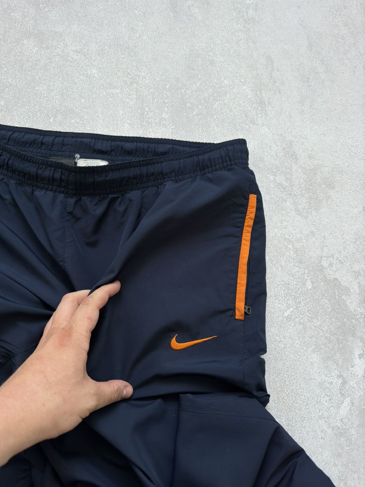 Nike × Vintage Nike Vintage Nylon F.C Barcelona Drill Pants Football Swoosh Size US 36 / EU 52 - 4 Thumbnail