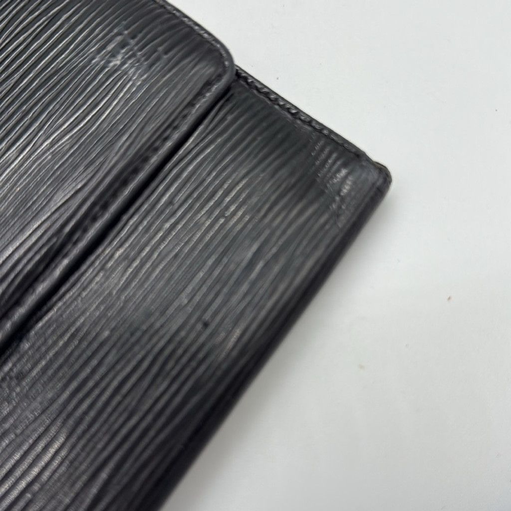 Louis Vuitton Louis Vuitton Epi Porte Tresor International Wallet Black Size ONE SIZE - 8 Thumbnail