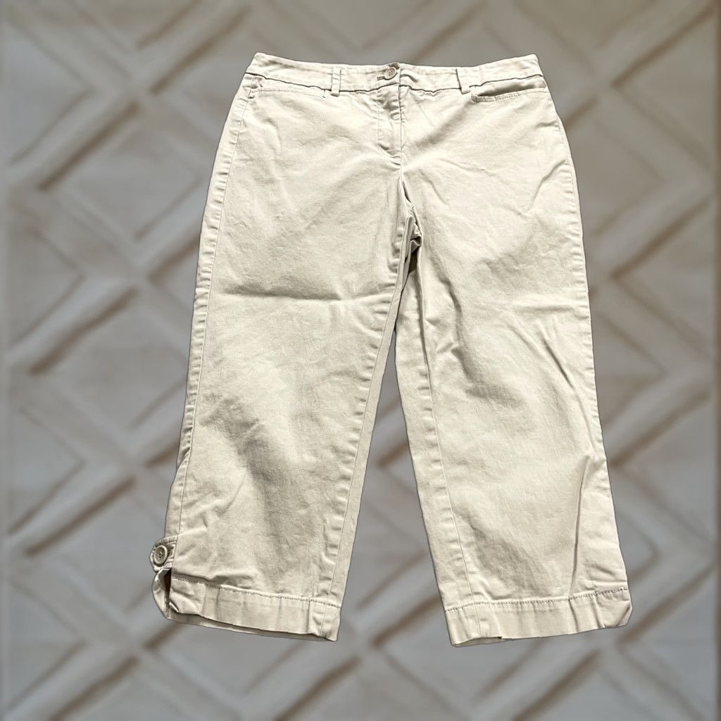 Talbots VINTAGE Talbots Cropped Pants Womens Petite 6P Beige Cotton Blend Straight Leg Casual Office Wear 30x19 Size 28" / US 6 / IT 42 - 1 Thumbnail