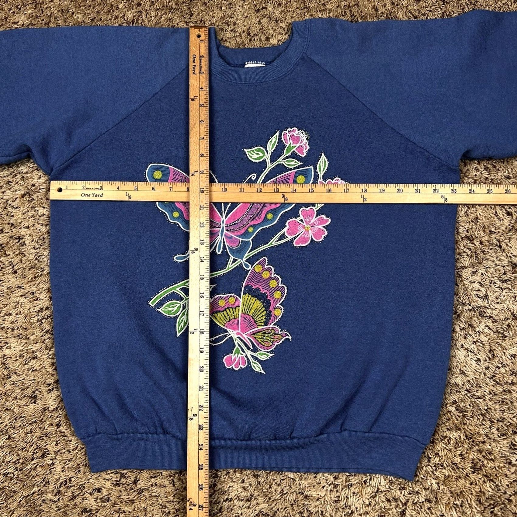 Fruit Of The Loom VINTAGE 90s Puff Print Floral Butterfly Raglan Crewneck Sweatshirt Medium Made USA Unisex Adults Mens Womens Size US M / EU 48-50 / 2 - 5 Thumbnail