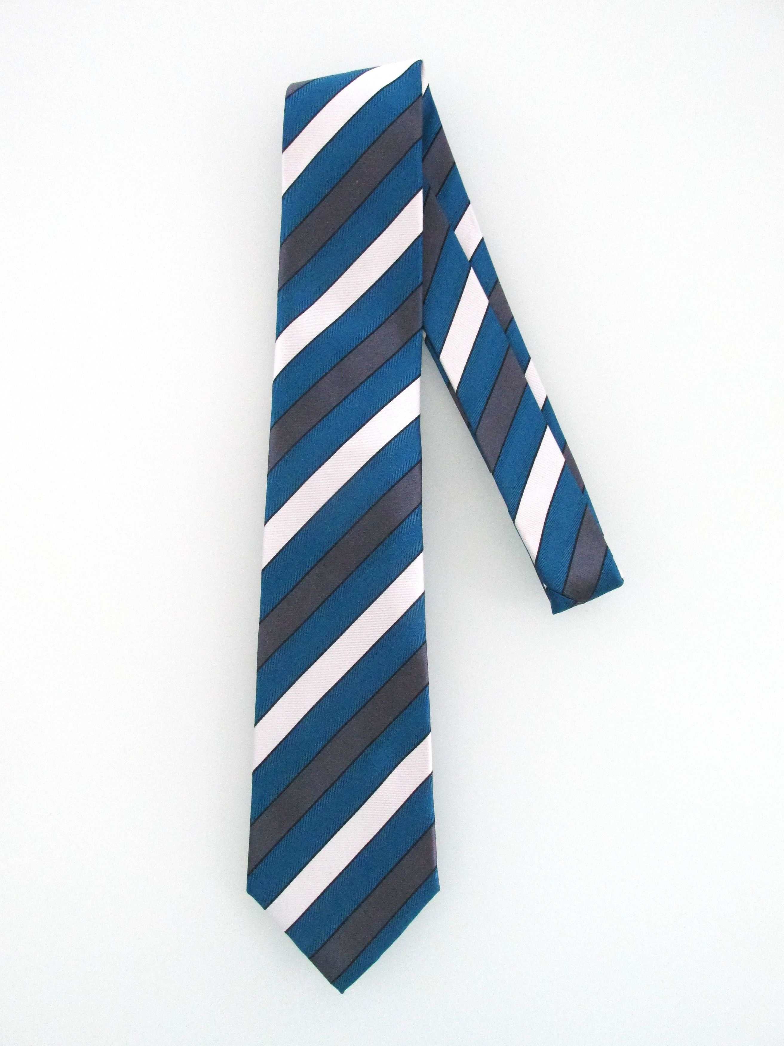 Other Brand Q (NWT) Men's Tie & Pocket Square Set Size ONE SIZE - 1 Thumbnail