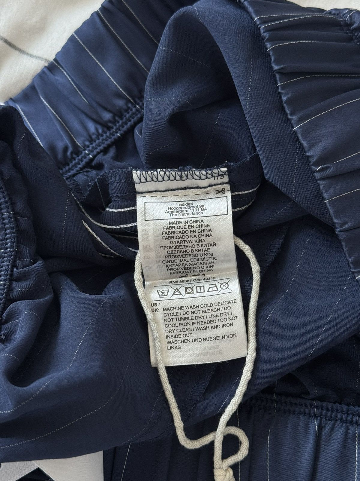 Adidas Adidas Balenciaga Style baggy Track Pants Hype Sweatpants Size 33" - 9 Thumbnail