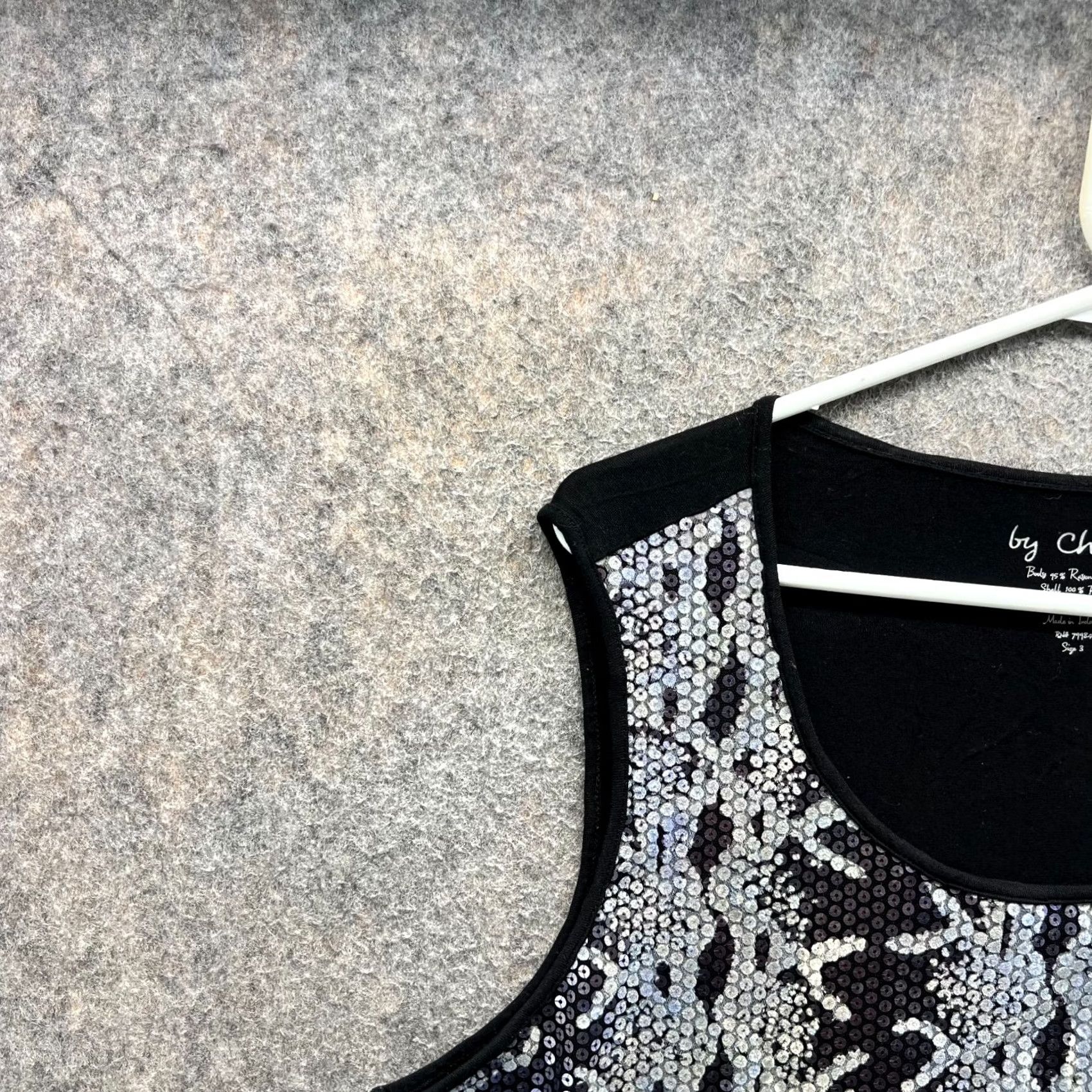 Vintage Chico's Shirt Womens 3 Black Tank Top Sleeveless Sequins Silver Geometric Lined Size XS / US 0-2 / IT 36-38 - 7 Thumbnail