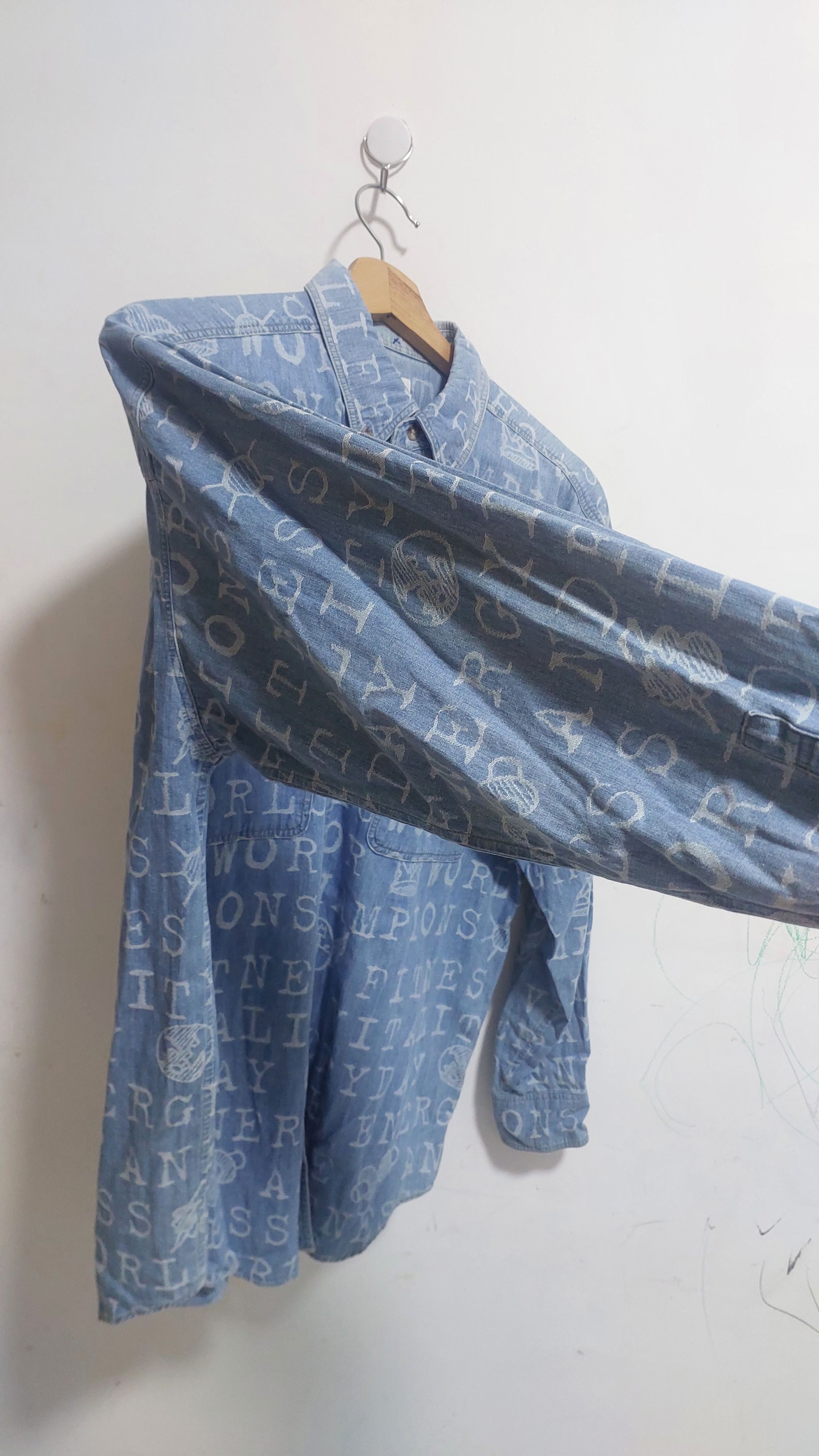 Jean Charles De Castelbajac Castelbajac Sport Full Print Shirt Size US M / EU 48-50 / 2 - 9 Thumbnail