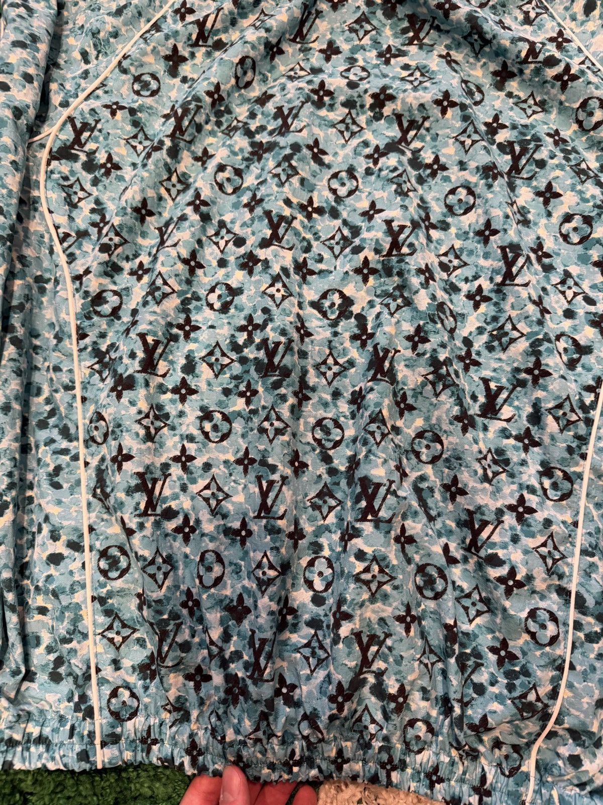 Louis Vuitton Louis Vuitton Mint Monogram Windbreaker DS Size 48 Size US M / EU 48-50 / 2 - 9 Thumbnail