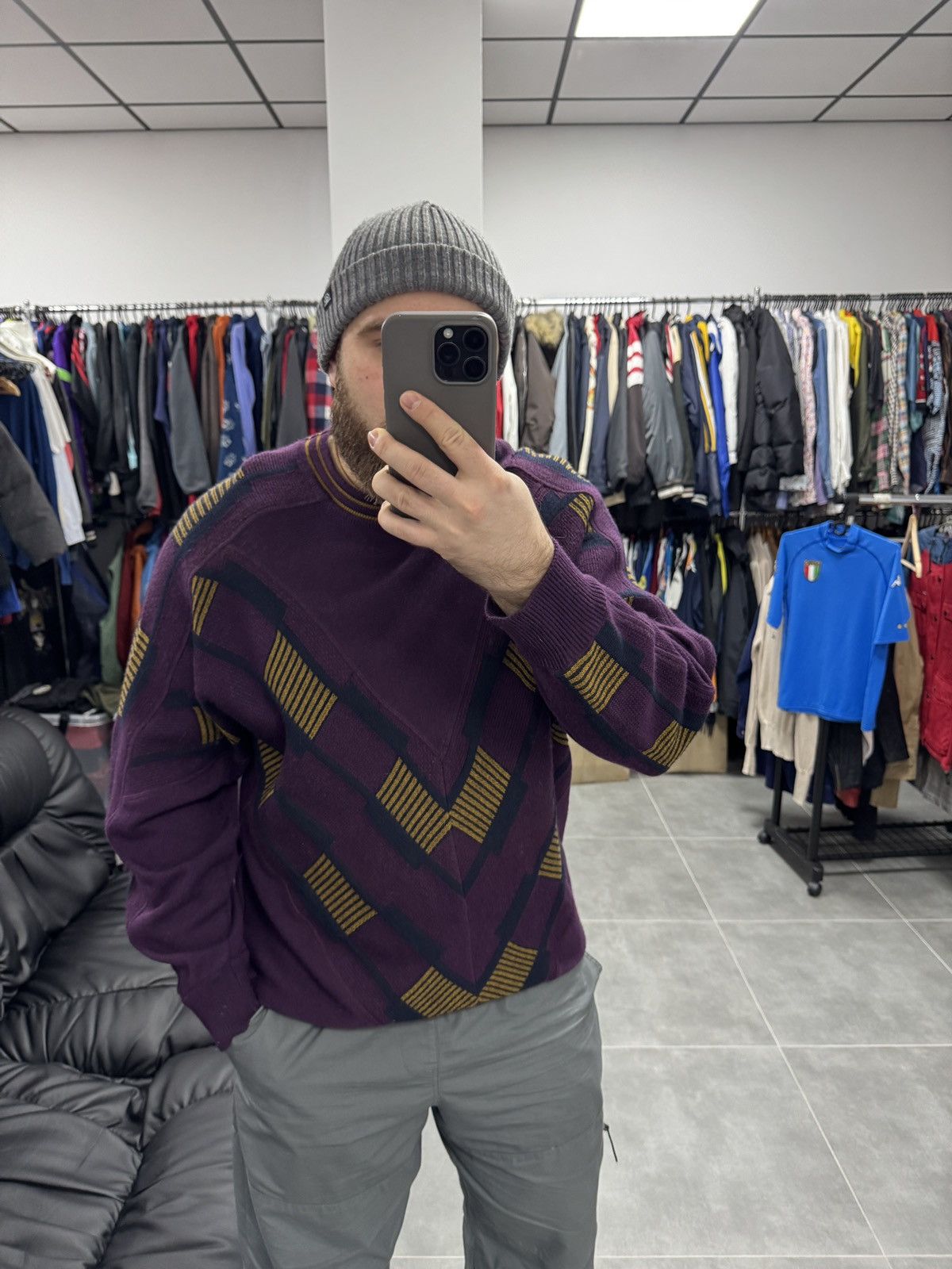 Carlo Colucci × Vintage Vintage Carlo Colucci Wool Sweater Size 48 Size US L / EU 52-54 / 3 - 2 Thumbnail