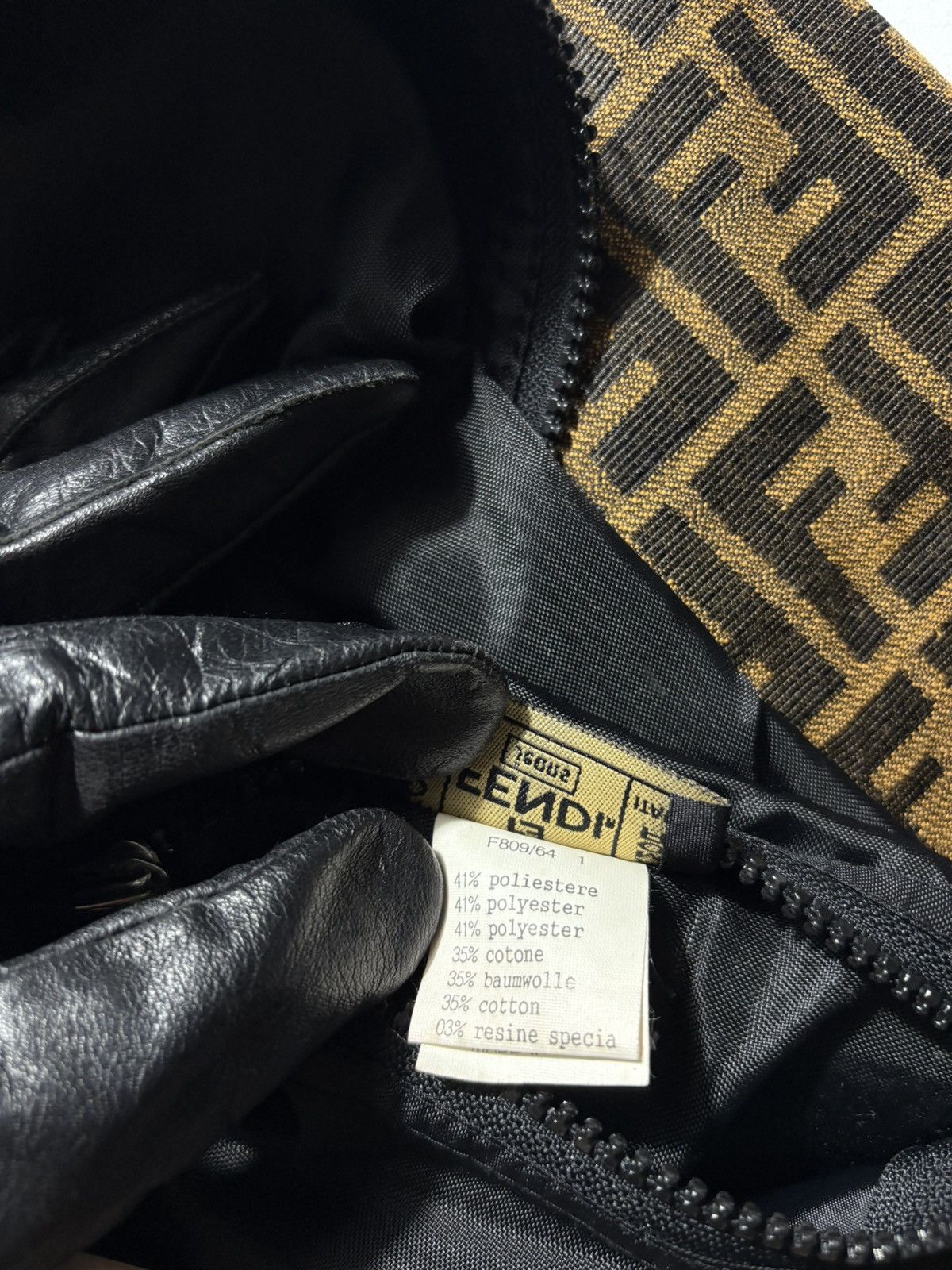 Fendi 1990’S FENDI ZUCCA MONOGRAM REVERSIBLE JACKET Size US XL / EU 56 / 4 - 7 Thumbnail
