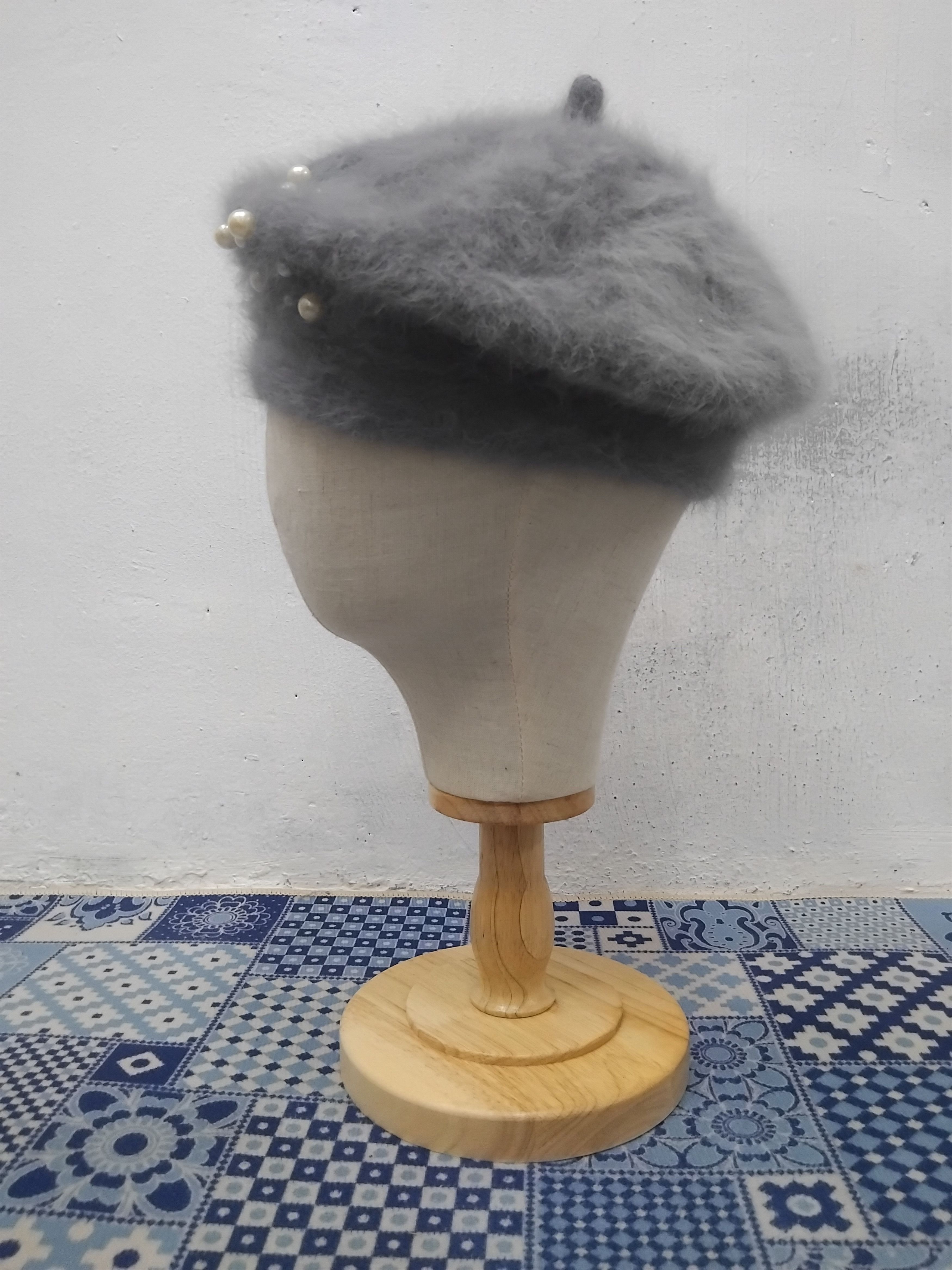 Japanese Brand Pearl grey colour barret Size ONE SIZE - 5 Thumbnail