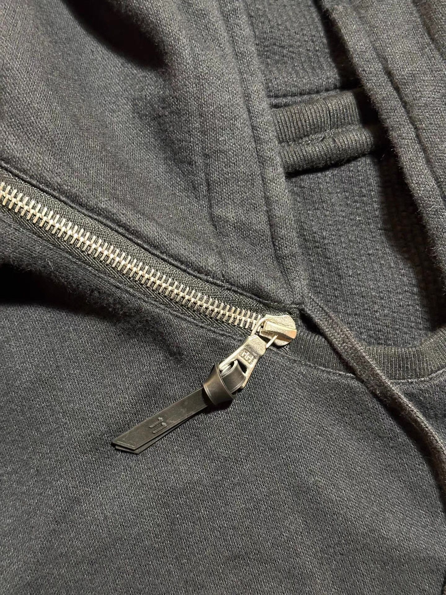 11 By Boris Bidjan Saberi 11byBBS 15FW Black H1 Detachable Zip Hoodie Ｑ25 Size US XL / EU 56 / 4 - 5 Thumbnail