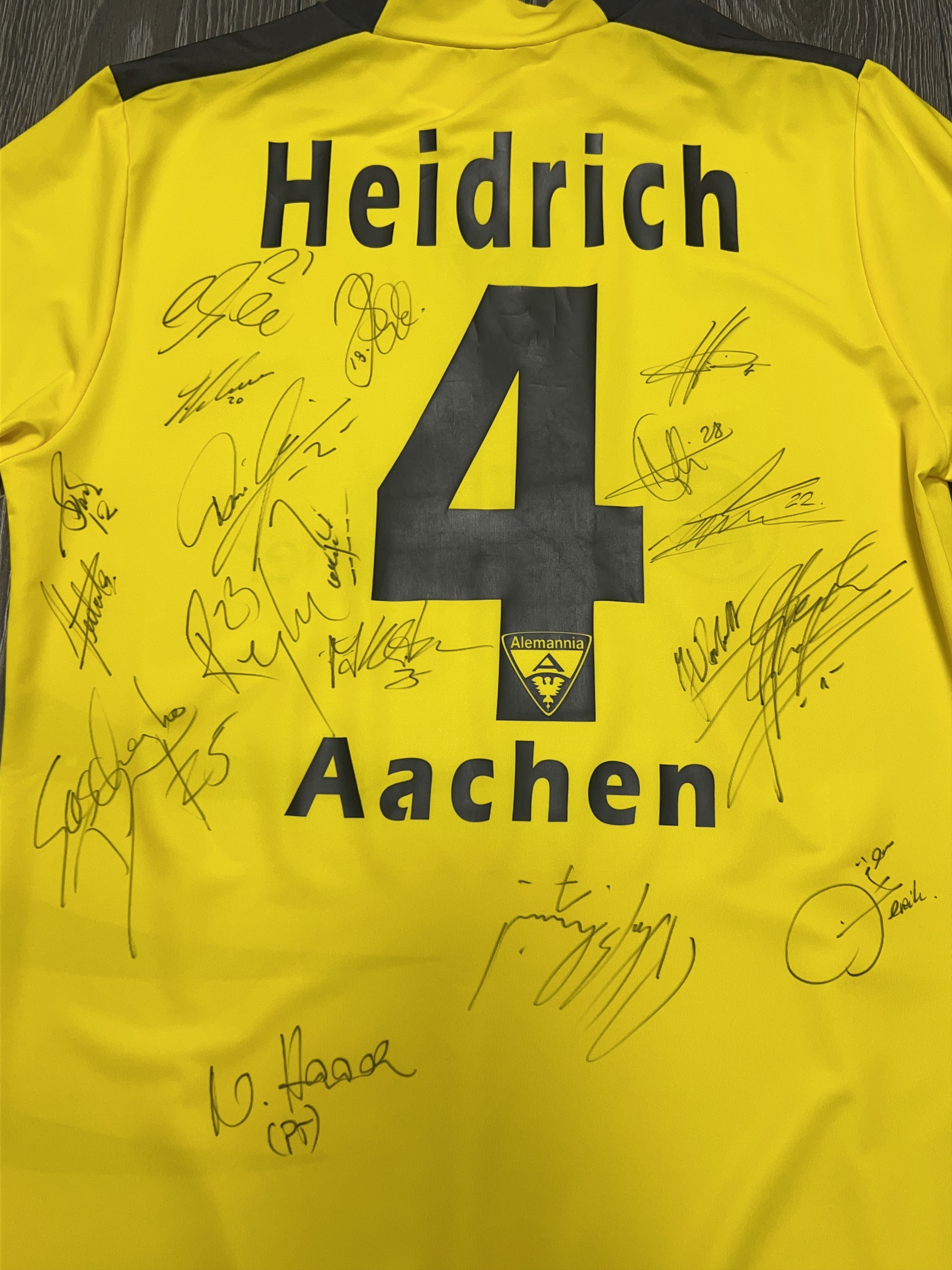 Vintage JAKO Alemannia Aachen #4 Heidrich 2006/07 Football Jersey Size US L / EU 52-54 / 3 - 2 Thumbnail