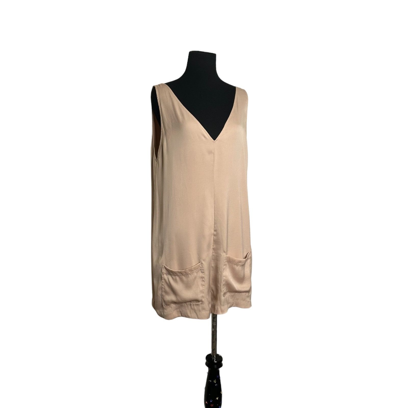 Guess Guess beige satin sleeveless romper size M Size 28" / US 6 / IT 42 - 15 Thumbnail