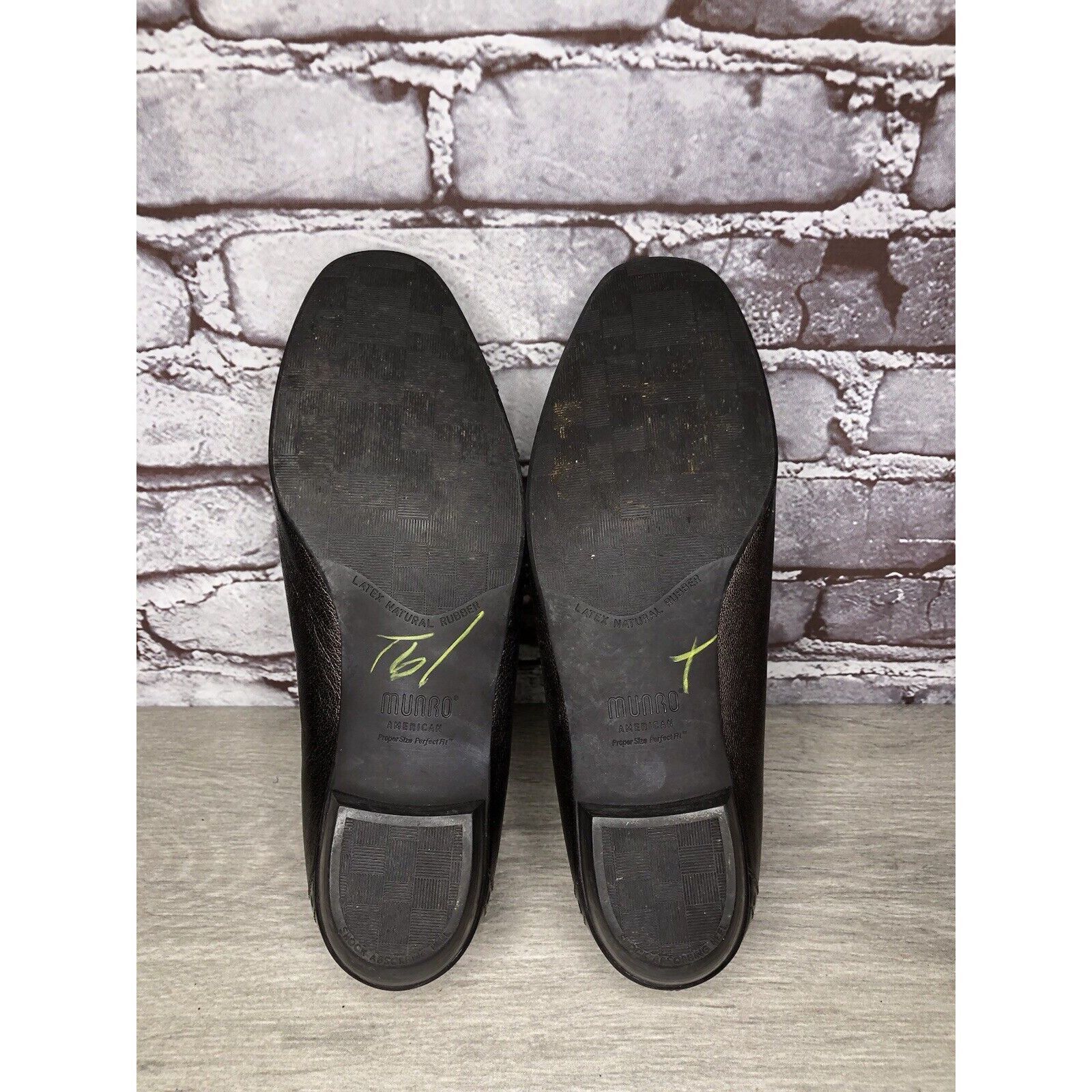 Other Munro Womens Morgan Brown Bronze Leather Kiltie Slip-On Flat Size US 8 / IT 38 - 21 Thumbnail