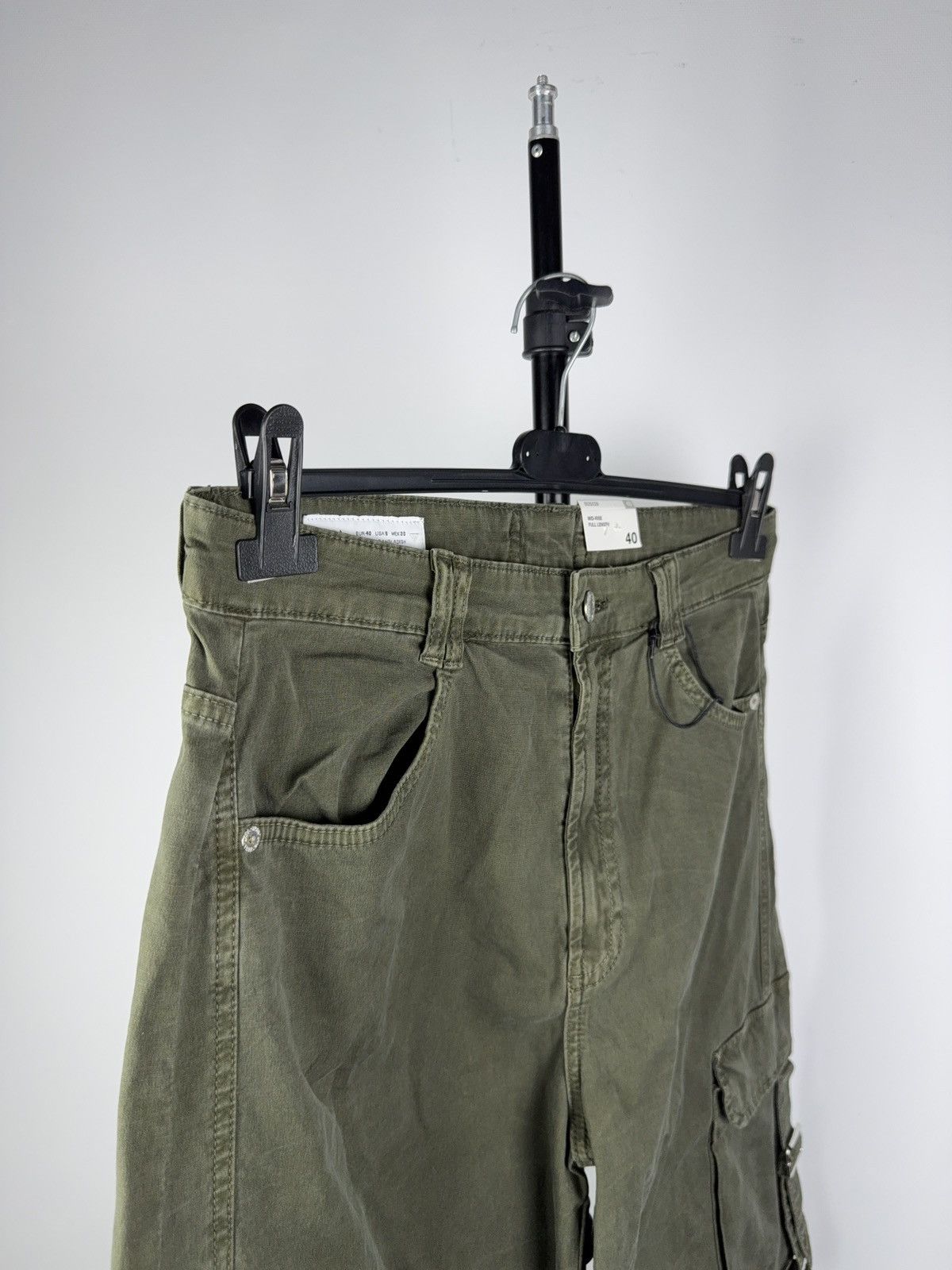 Japanese Brand Military Y2K Japanese style ZARA Olive Utility Cargo Pants Size 30" / US 8 / IT 44 - 2 Thumbnail