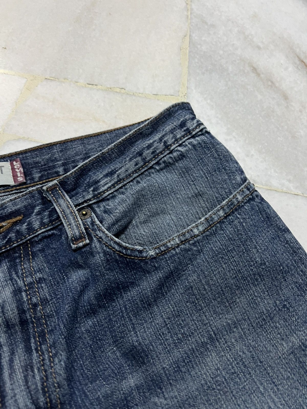 Levi's Vintage Levis 527 Distressed Bootcut Jean Size US 33 - 11 Thumbnail