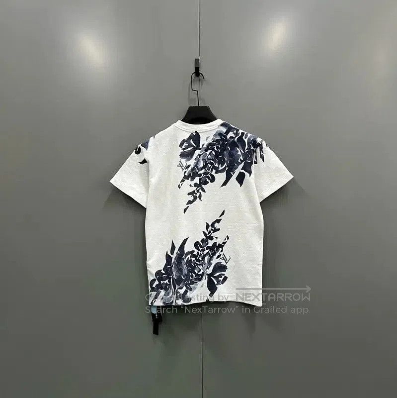 Louis Vuitton Louis Vuitton Summer White Cotton Short Sleeve Tee . Size XS / US 0-2 / IT 36-38 - 2 Thumbnail