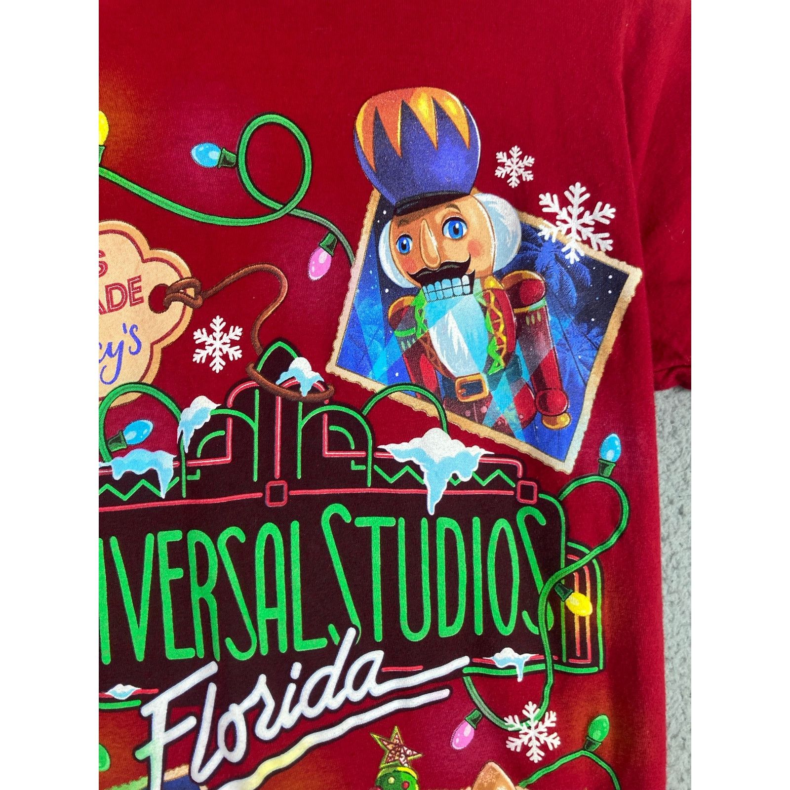 Universal Studios Universal's Holiday Parade Featuring Macy's Shirt Adult XS Size US XS / EU 42 / 0 - 8 Thumbnail