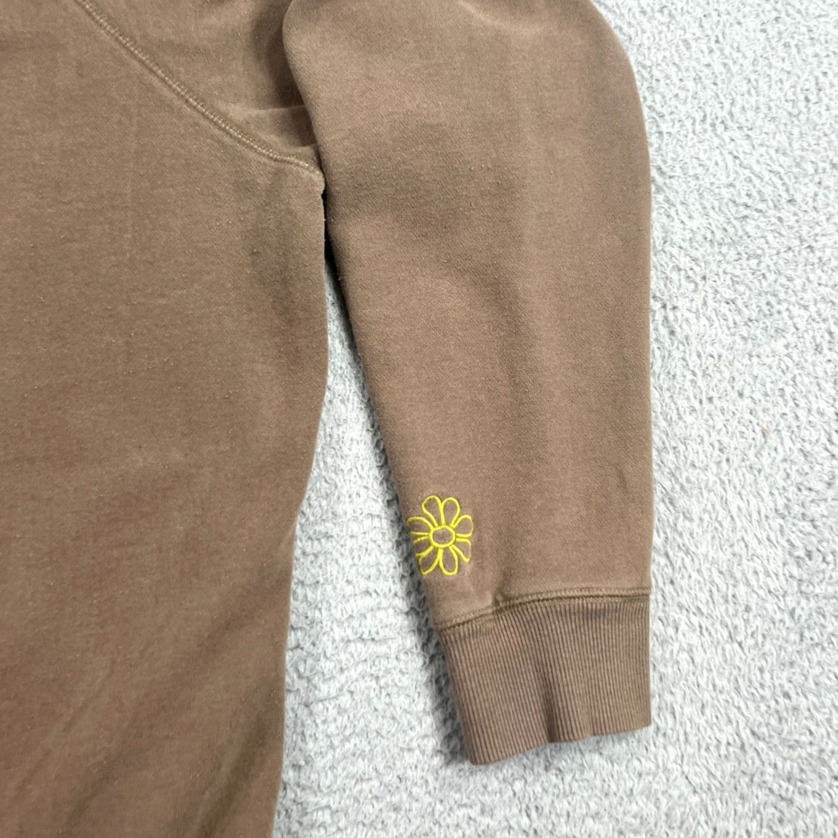 Life is Good Life is Good Shirt Womens L Brown Sweatshirt Crewneck Flower Size L / US 10 / IT 46 - 2 Thumbnail