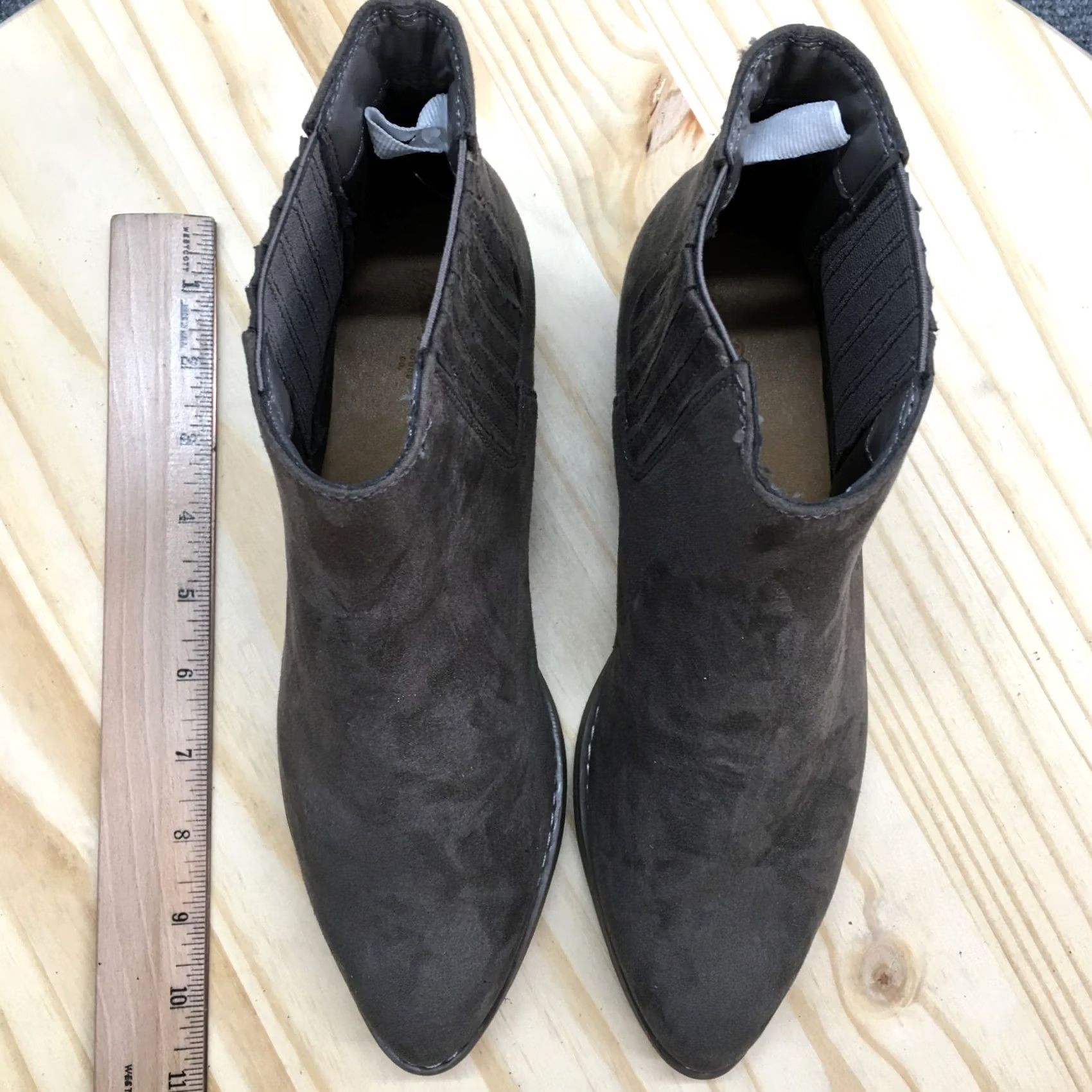 Vintage Universal Thread Boots Chelsea Brown Faux Suede Almond Toe Pull On NEW Womens 7 Shoes Size US 7 / IT 37 - 6 Thumbnail