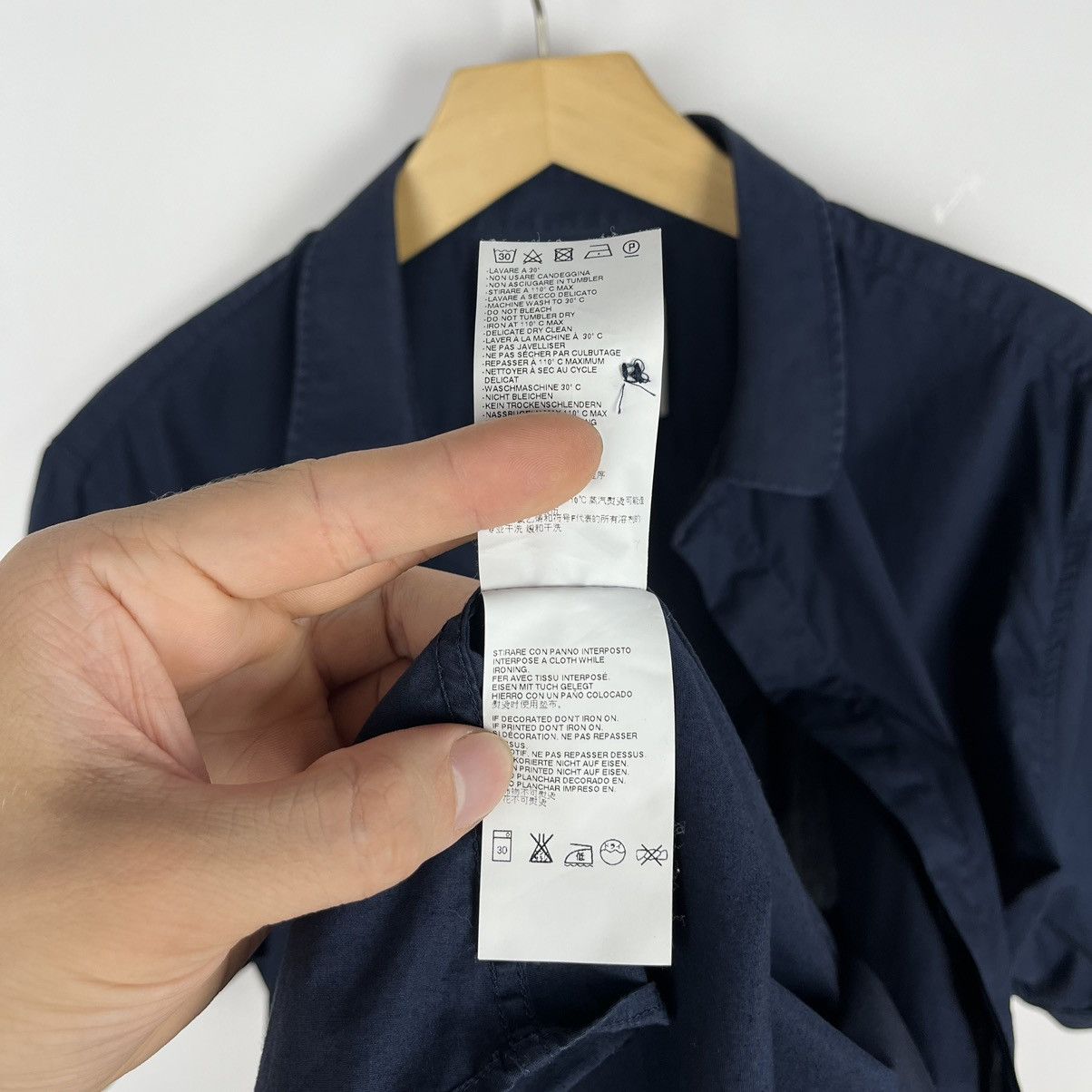Vivienne Westwood Vivienne Westwood orb logo short sleeve shirt Size US L / EU 52-54 / 3 - 16 Thumbnail
