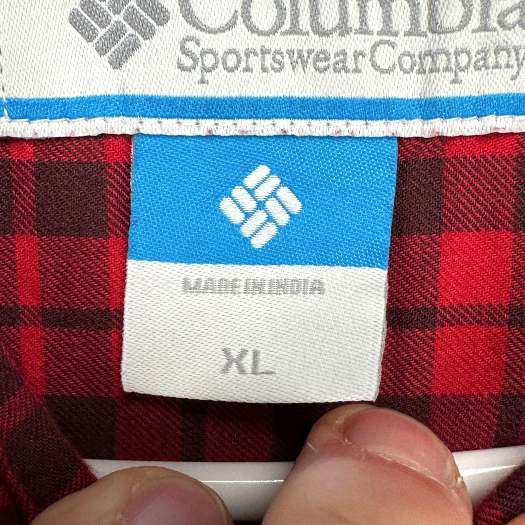 Logo 7 Columbia Adult Mens Button Down Shirt XL Red Black Plaid Pocket Logo Long Sleeve Size US XL / EU 56 / 4 - 5 Thumbnail