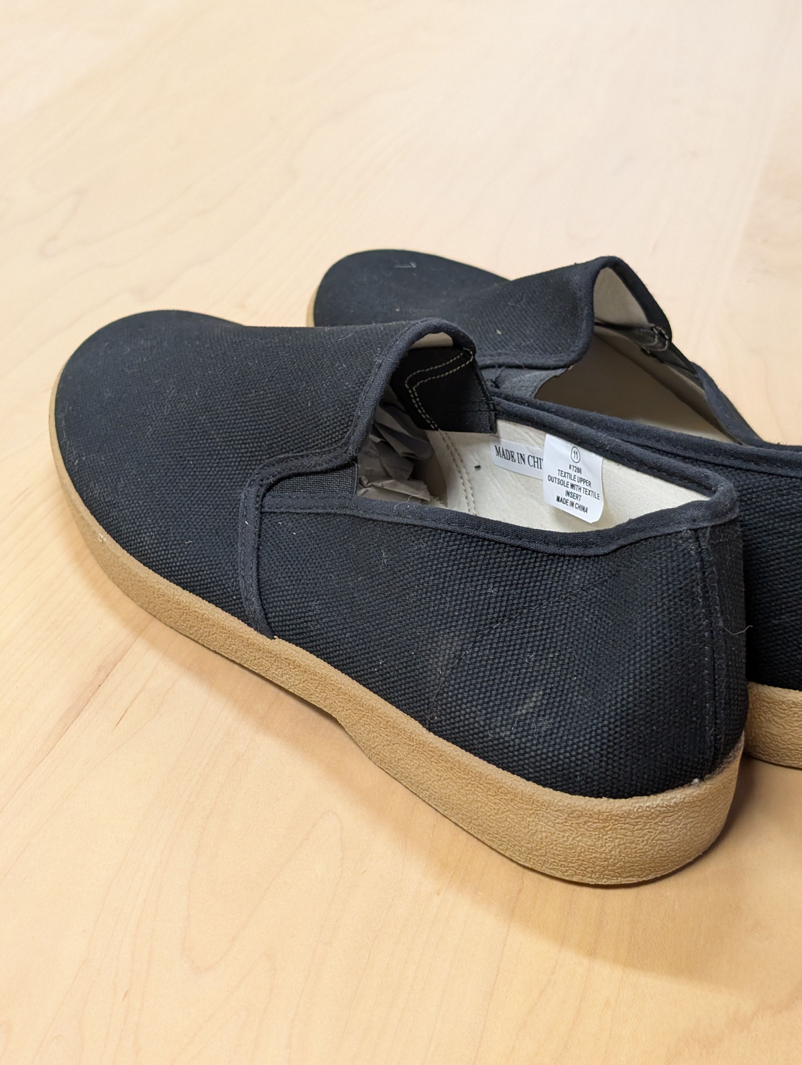 Other Zig Zag Wino Shoes-Black Slip-On Tan Sole -7206BK Size US 11 / EU 44 - 6 Thumbnail